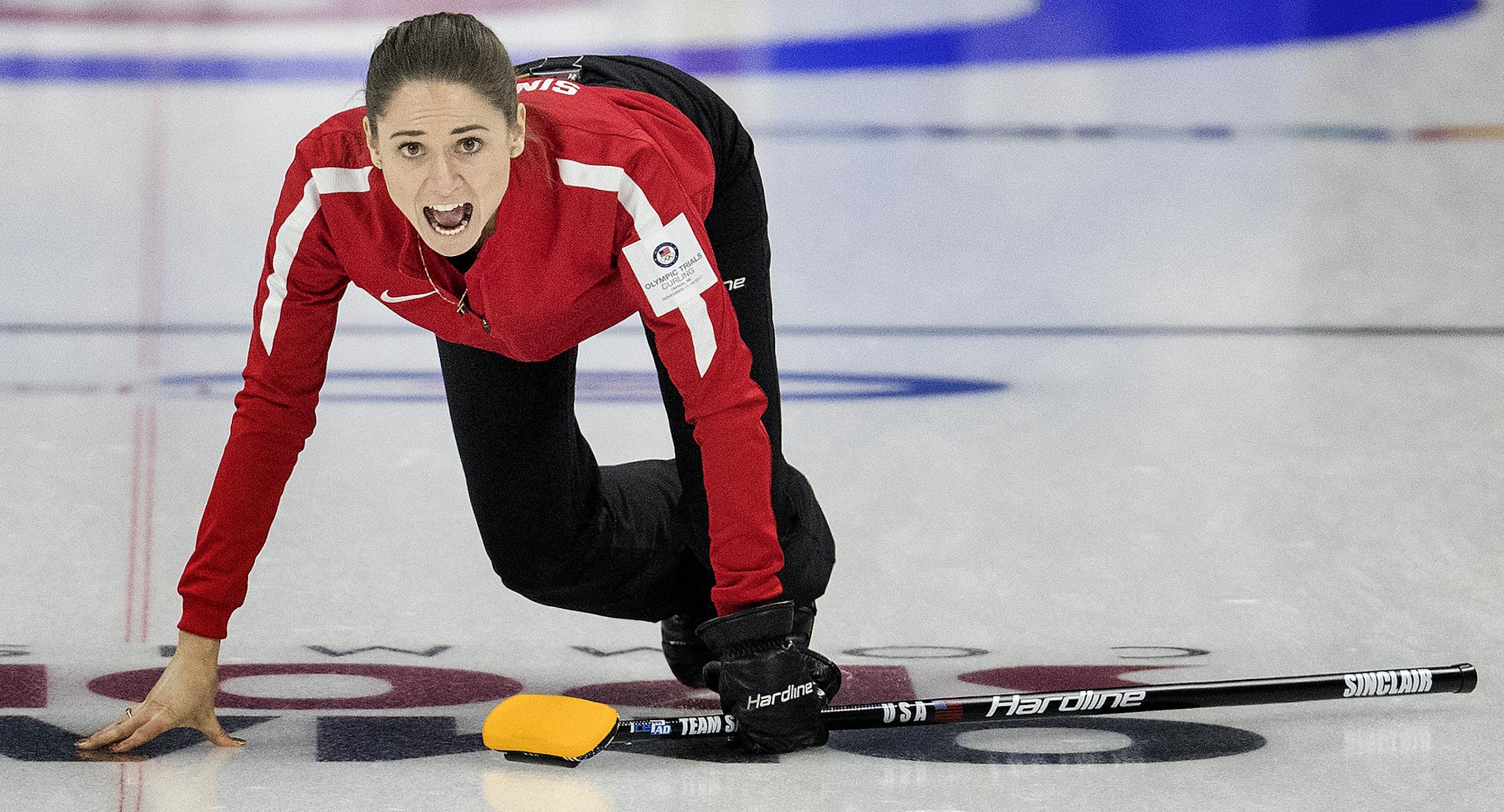 Jamie Sinclair (St. Paul, Minn.) called out instructions after delivering the rock during Friday action at the U.S. Olympic curling team trials. Team Sinclair beat Team Roth 7-6 to tie best of 3 series 1-1. ] CARLOS GONZALEZ ï cgonzalez@startribune.com - November 17, 2017, Omaha, NE, Baxter Arena, US Olympic curling trials, Team Roth vs. Team Sinclair