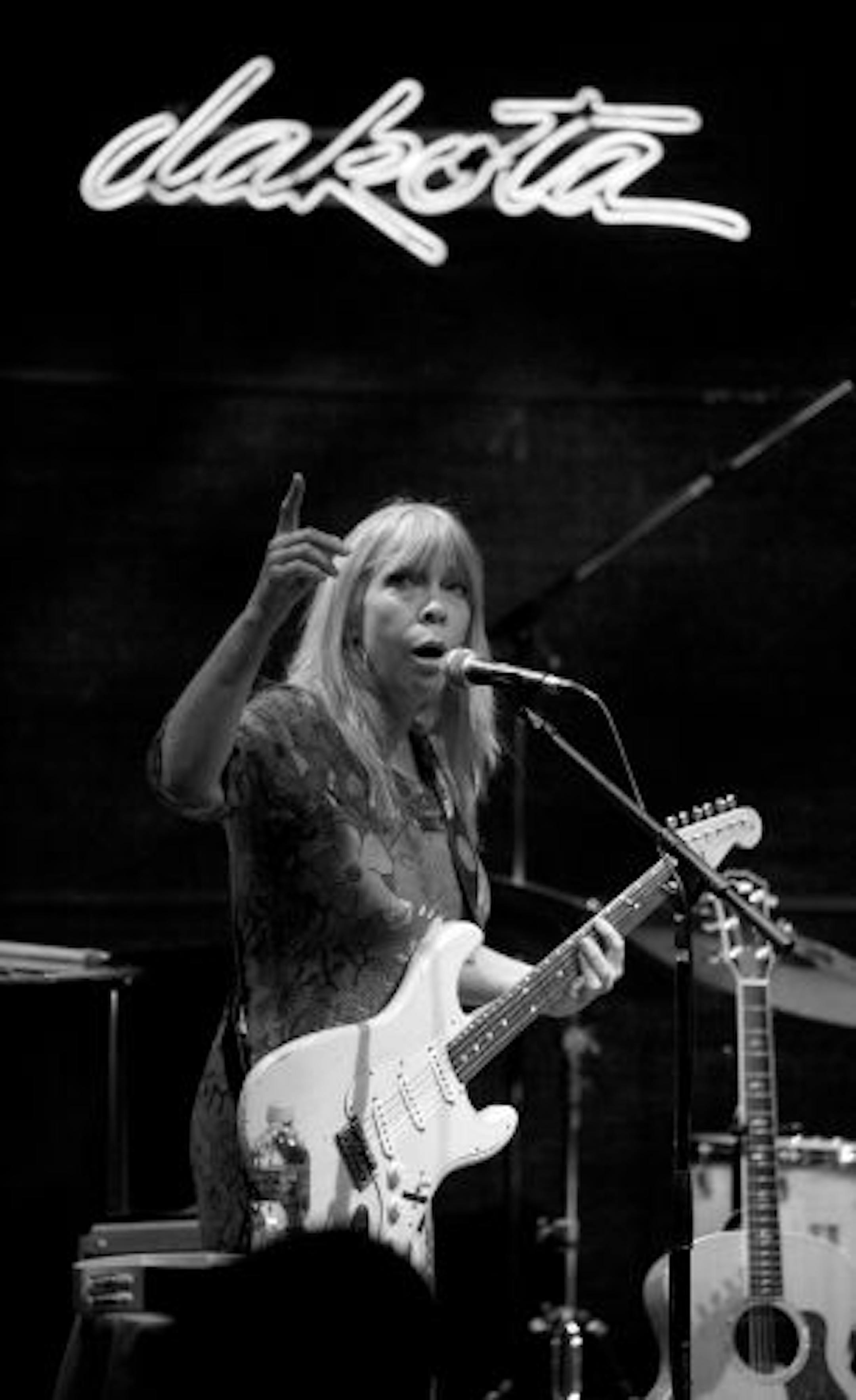 TOM WALLACE � twallace@startribune.comAssign#00008063A Slug: rickielee0527 May 22, 2009Ricki Lee Jones on The first of a two night gig at the Dokota Jazz Club in Downtown Minneapolis.