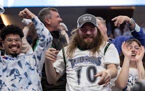 Timberwolves fans celebrated during Game 2 against Phoenix.