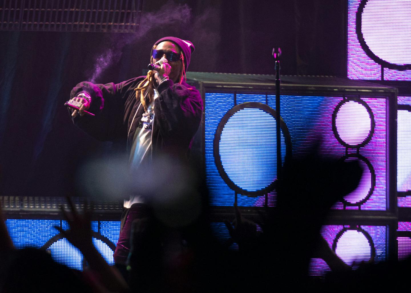 Lil' Wayne performed at the Xcel Energy Center in St. Paul, Minn., on Thursday, September 12, 2019. ] RENEE JONES SCHNEIDER &#x2022; renee.jones@startribune.com Lil' Wayne opened for Blink-182 at Xcel Energy Center on Thursday.