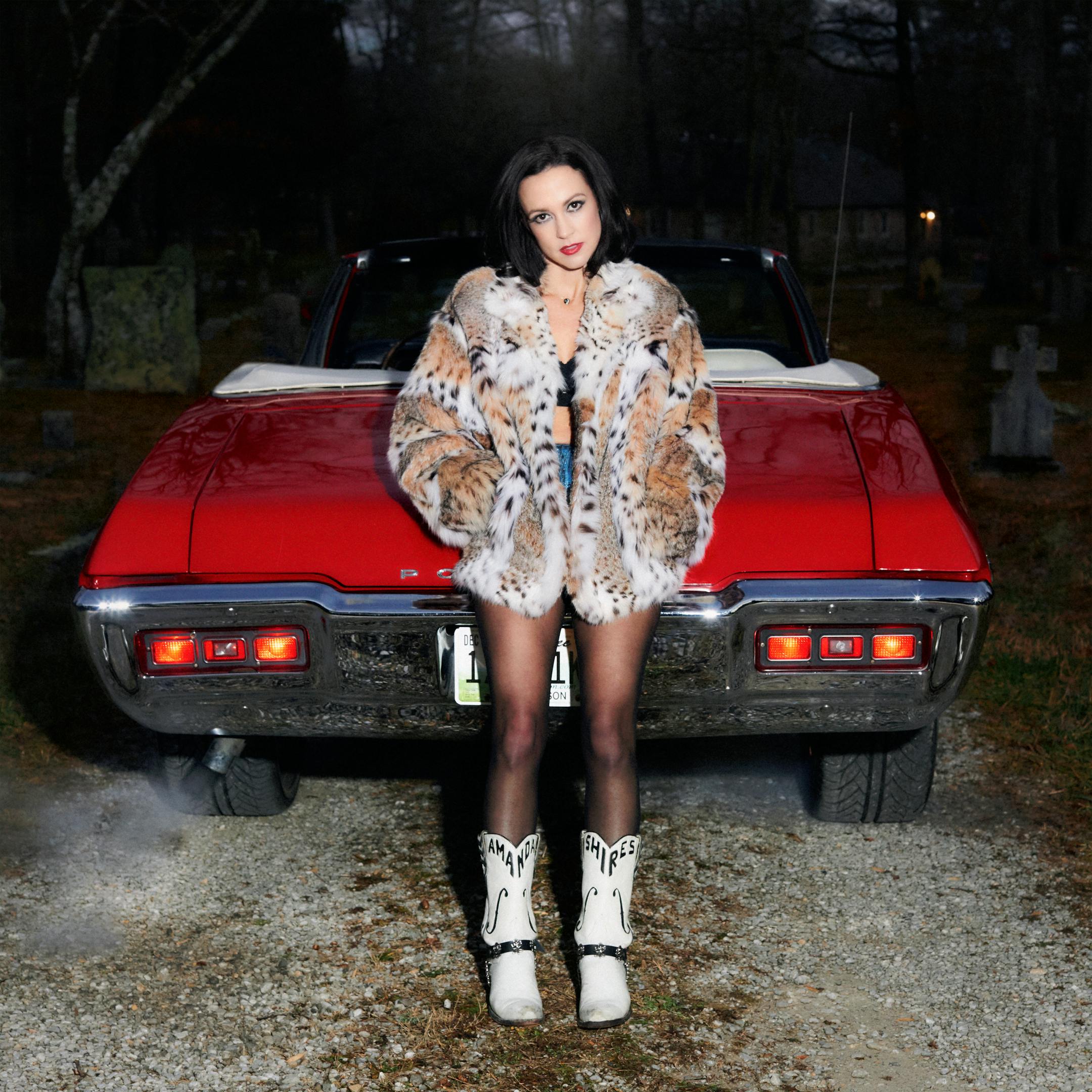 Amanda Shires. Photo by Michael Schmelling