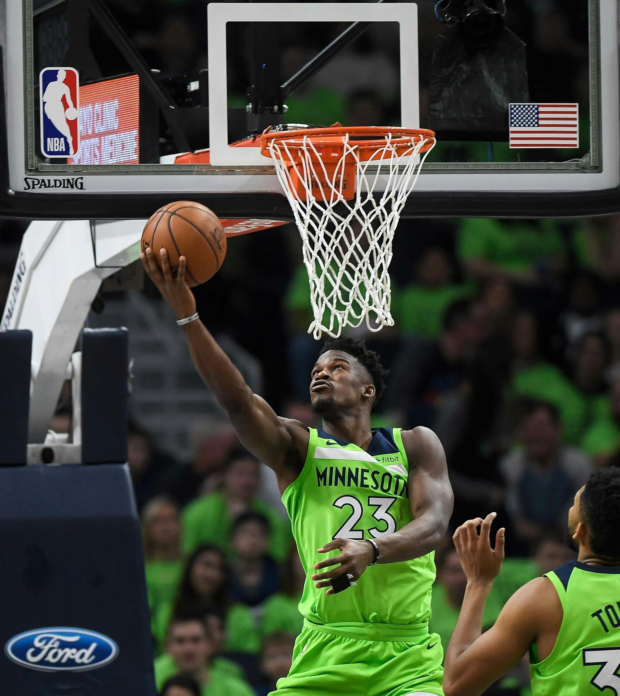 Minnesota Timberwolves guard Jimmy Butler (23) scored a basket off a reverse layup in the second quarter Saturday against the Phoenix Suns. ] AARON LAVINSKY ï aaron.lavinsky@startribune.com The Minnesota Timberwolves played the Phoenix Suns on Saturday, Dec. 16, 2017 at Target Center in Minneapolis, Minn.