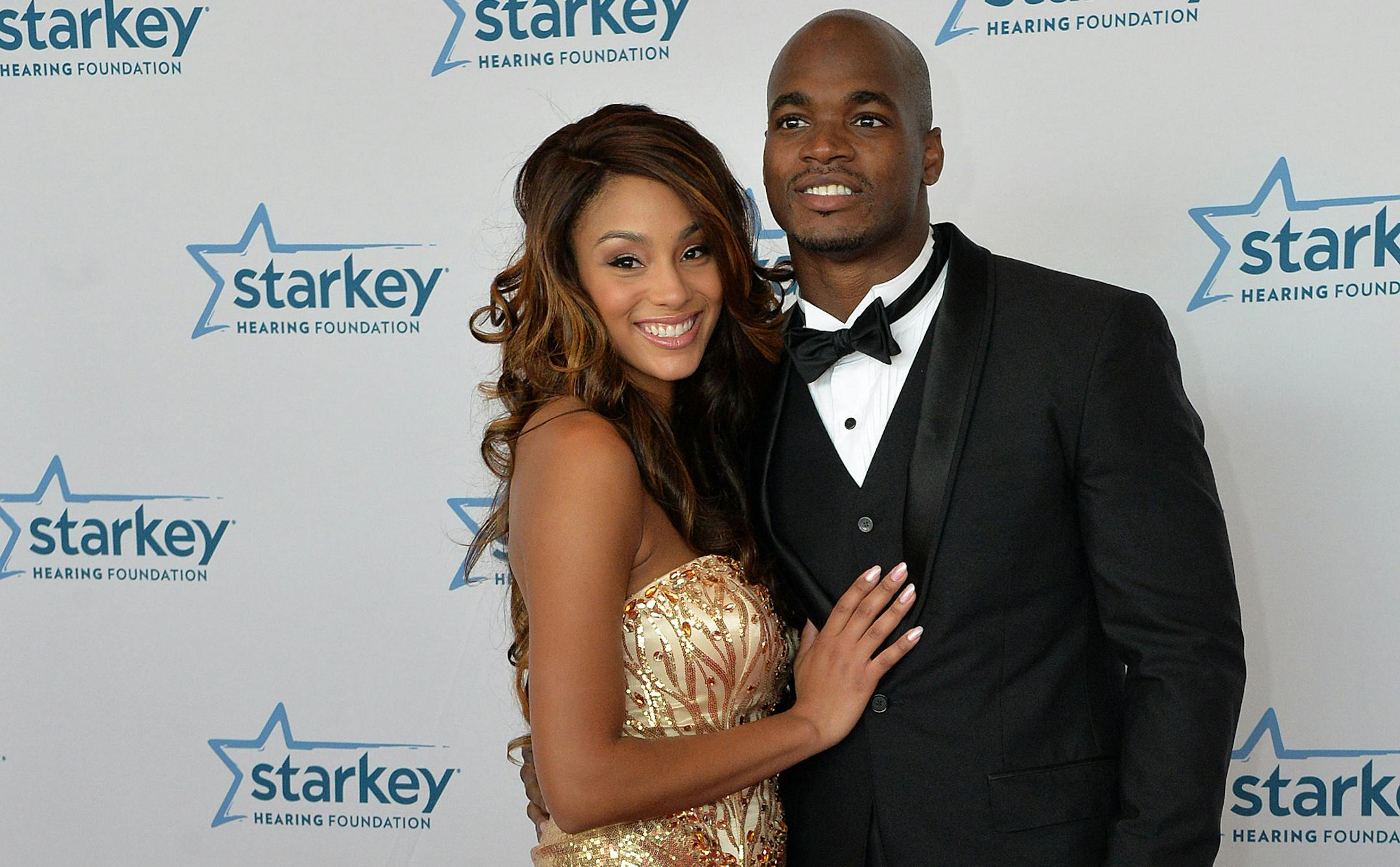 Minnesota Vikings running back Adrian Peterson walked the red carpet at Starkey Hearing Foundation's gala with girlfriend Ashley Brown.