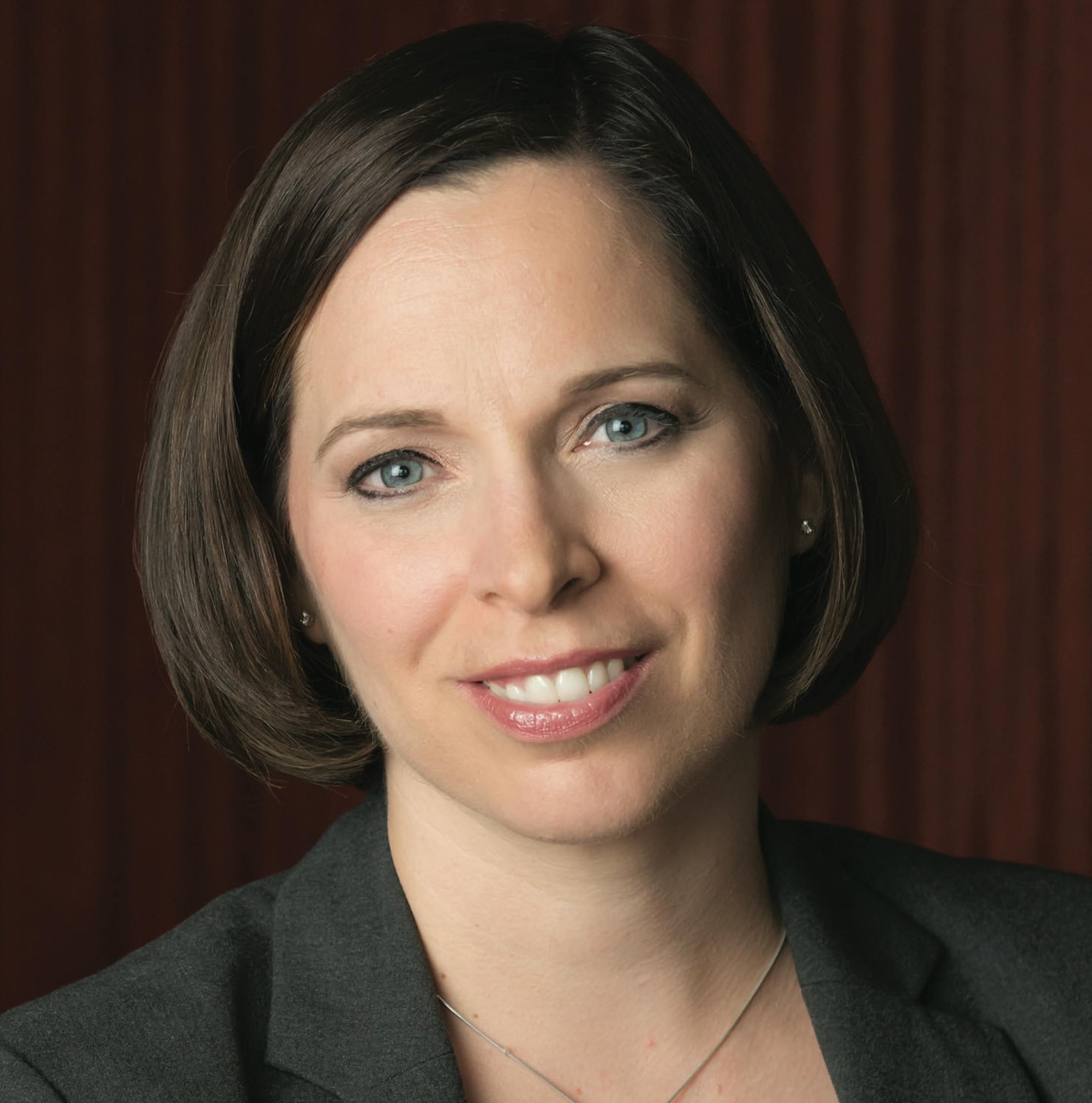 ROSANNE KROPP (cq)
ALLIANZ LIFE
Title: Vice president of investment strategies, Allianz Investment Management division