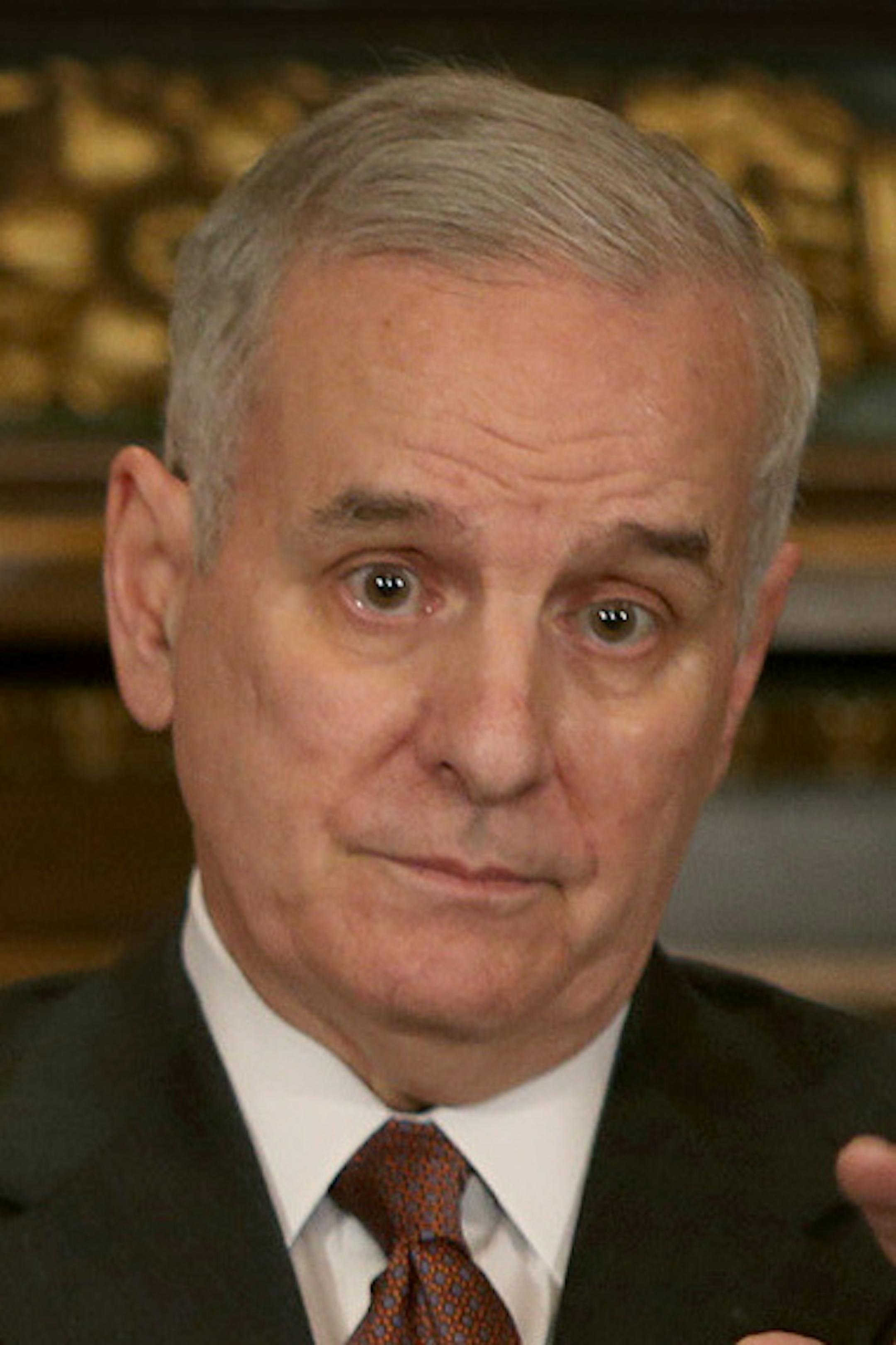 Governor Mark Dayton held a news conference in the Governor's Reception Room to announce his capital investment (bonding) proposal for the 2014 Legislative Session, Wednesday, January 15, 2014 in St. Paul, MN. "My proposals will put thousands of Minnesotans to work throughout our state," the Governor said. (ELIZABETH FLORES/STAR TRIBUNE) ELIZABETH FLORES • eflores@startribune.com