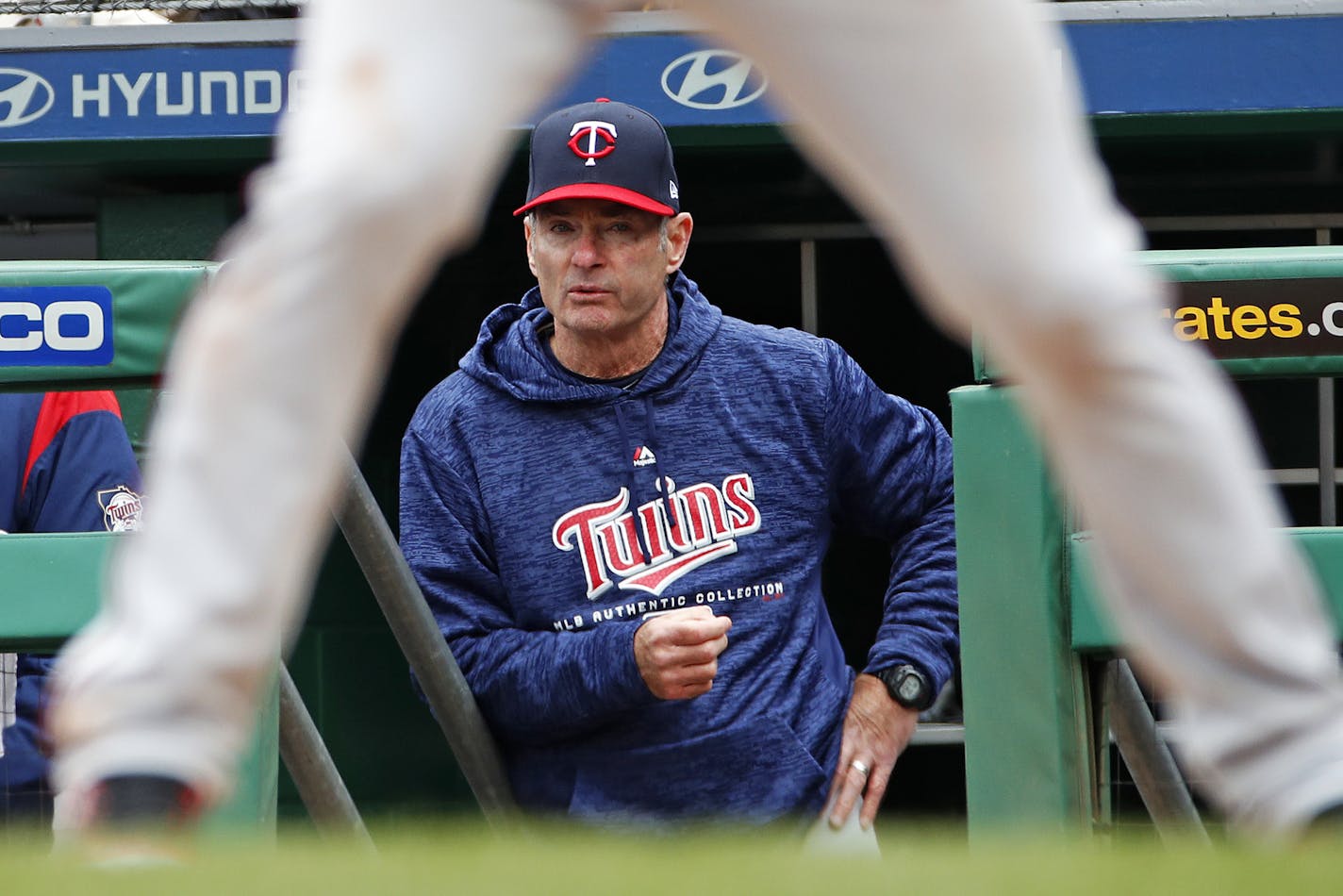 Minnesota Twins manager Paul Molitor watches Eduardo Escobar at bat in the fourth inning of a baseball game against the Pittsburgh Pirates in Pittsburgh, Monday, April 2, 2018. (AP Photo/Gene J. Puskar)