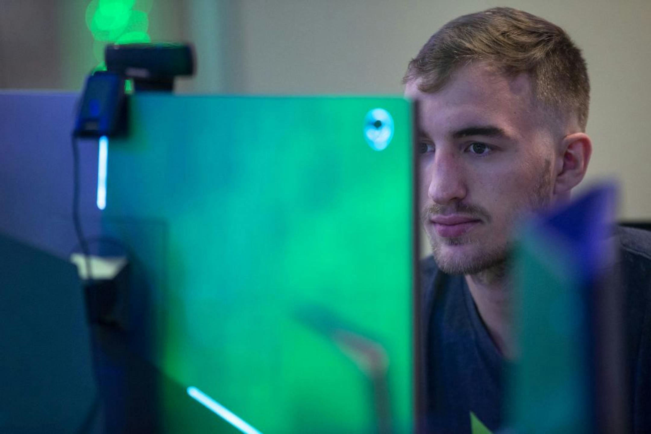 T-Wolves Gaming player Josiah Oetjen, known as JoJo, was locked in as he played a game of NBA 2K.