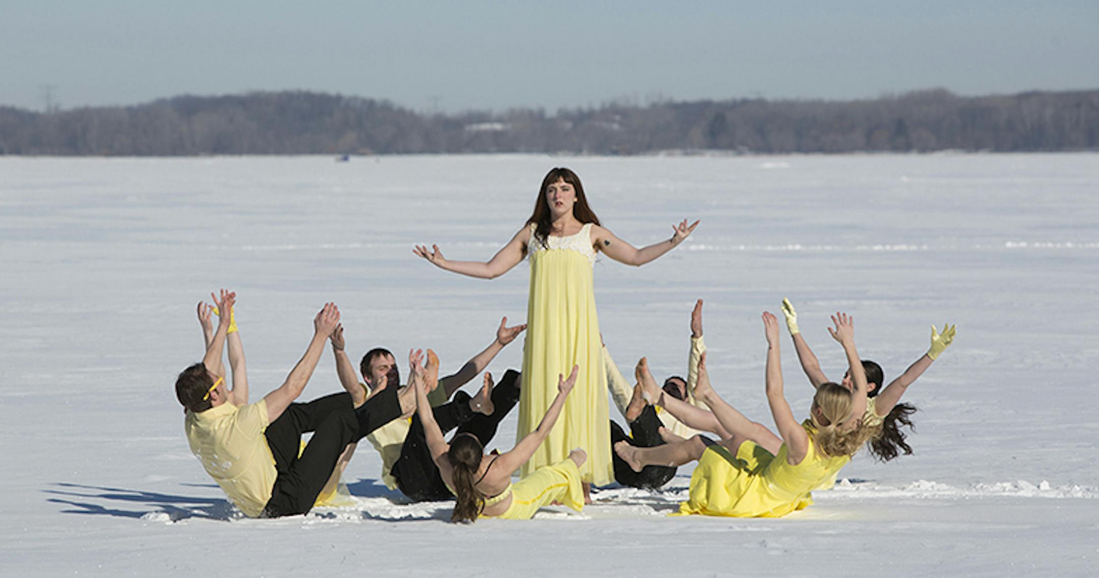 Video performance photographed by Amanda Bielak.