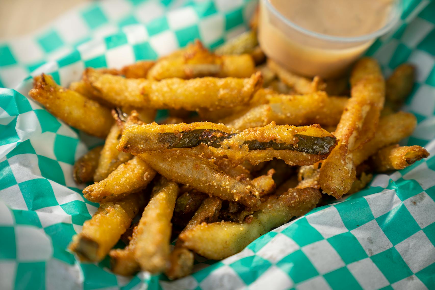Pickle Fries from Mike’s Hamburgers. The new foods of the 2023 Minnesota State Fair photographed on the first day of the fair in Falcon Heights, Minn. on Tuesday, Aug. 8, 2023. ] LEILA NAVIDI • leila.navidi@startribune.com