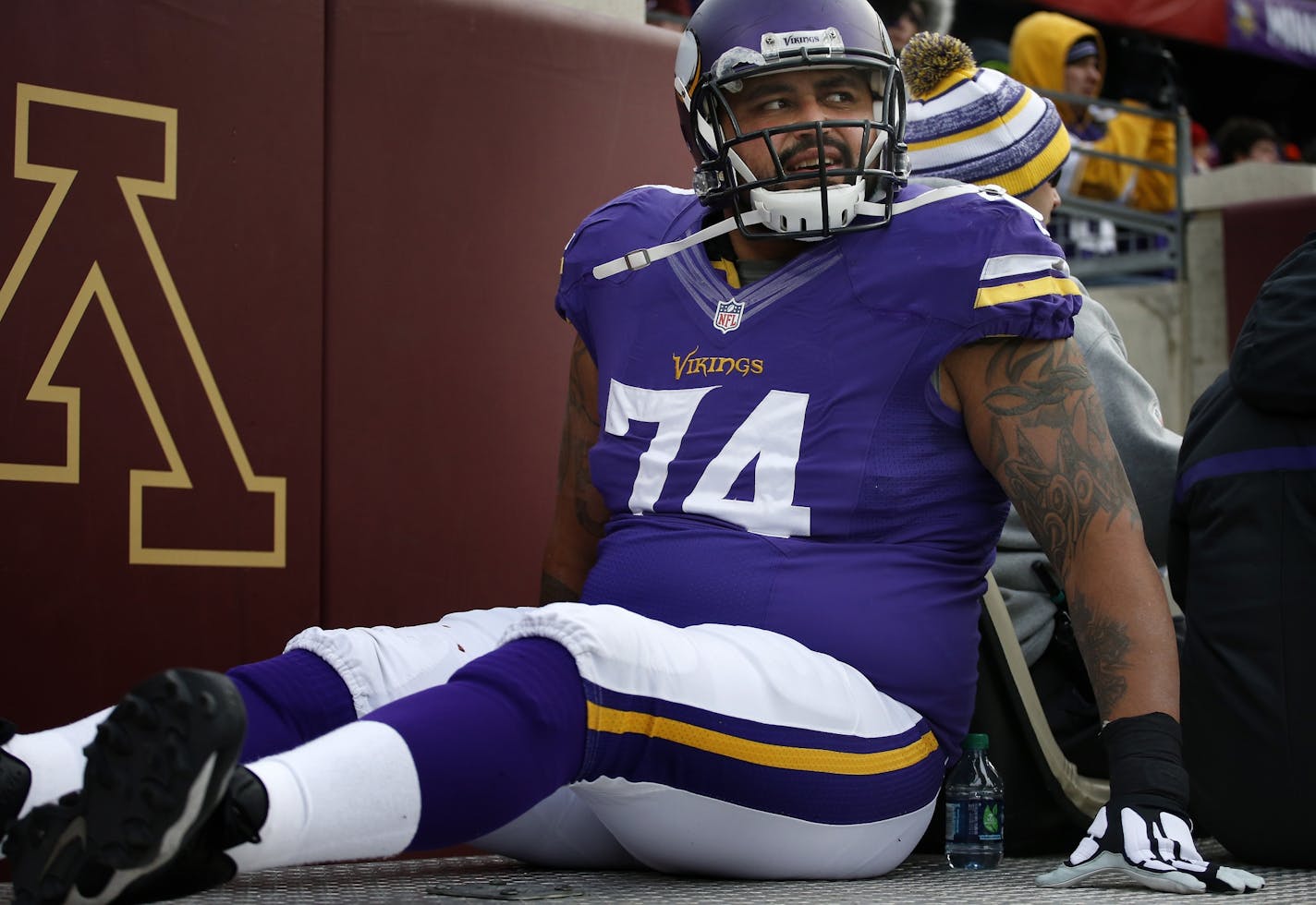 Vikings offensive lineman Charlie Johnson (74) was carted off the field in the third quarter.