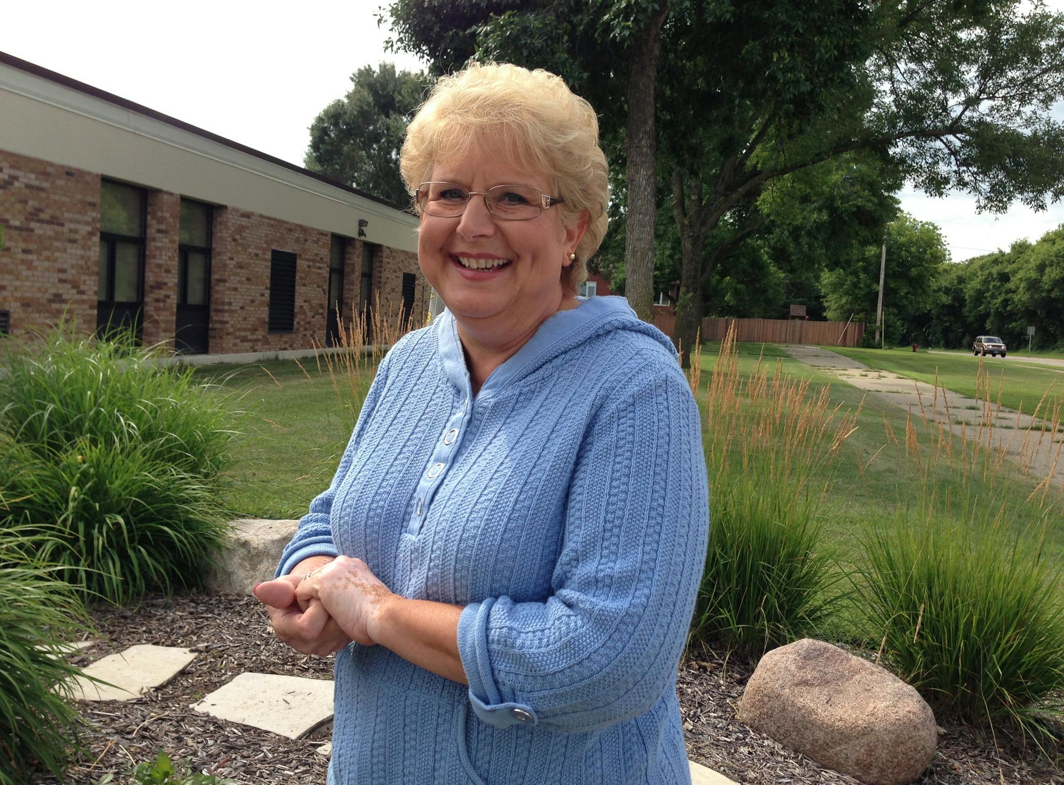 By Erin Adler. The secretary at Vista View Elementary, Elly Dahler, also serves as resident gardener, putting in about five hours a week during the summer months and additional time during the spring and fall.