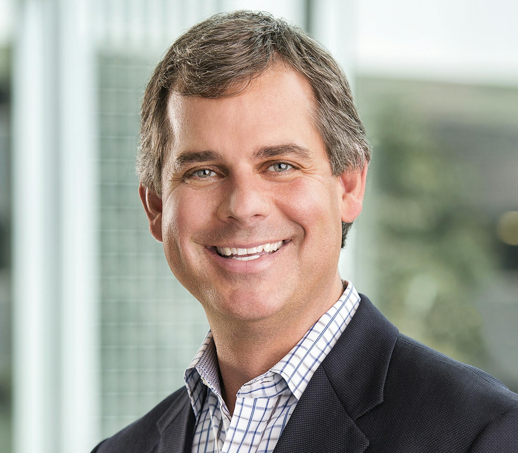 Dan Juckniess (cq)
SPS Commerce (cq)
Title: Chief sales officer