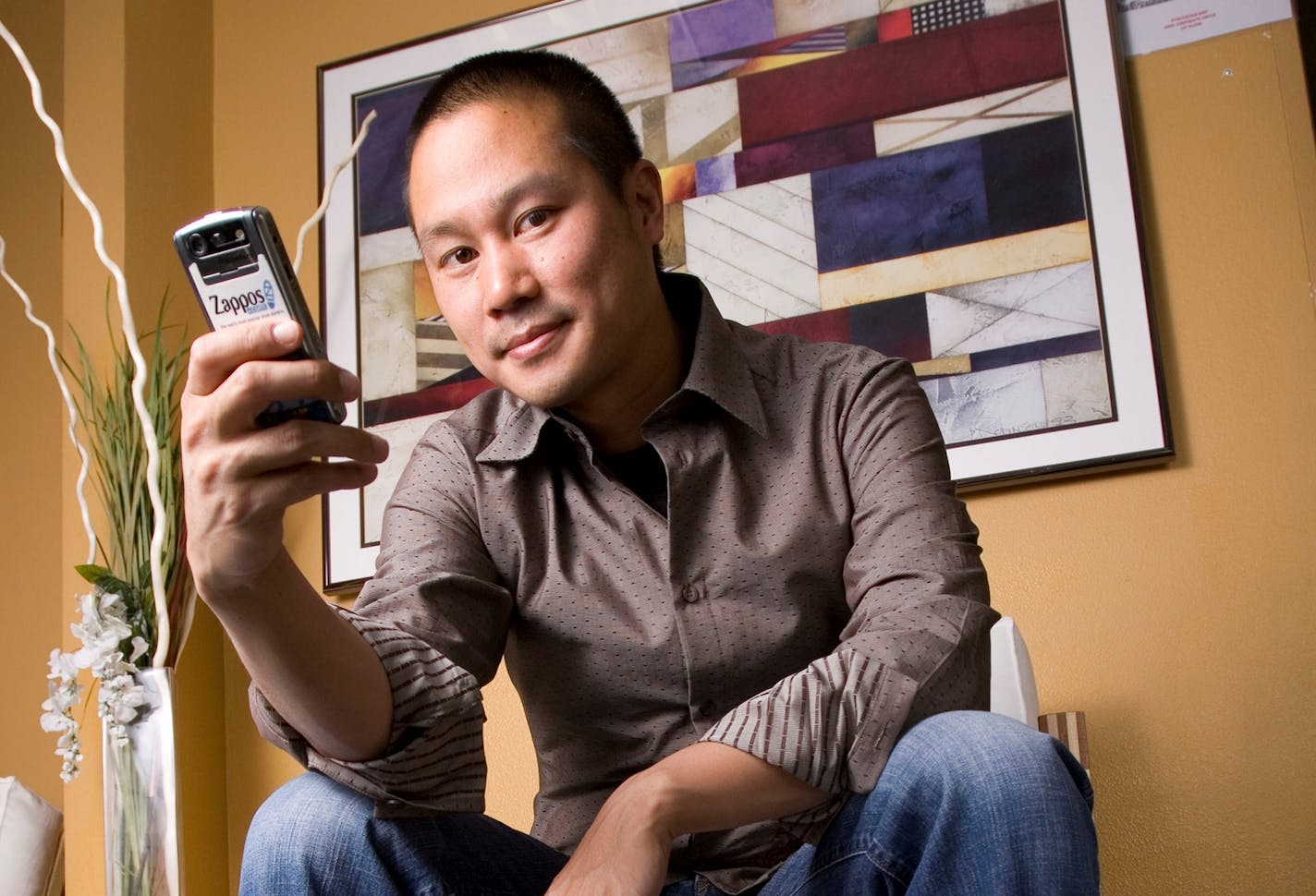 Zappos.com founder Tony Hsieh embraced the Holacracy ethic so deeply that the online shoe company executive recently asked all employees to adopt it, or leave with pay. (Photo courtesy Zappos/TNS) ORG XMIT: 1169413