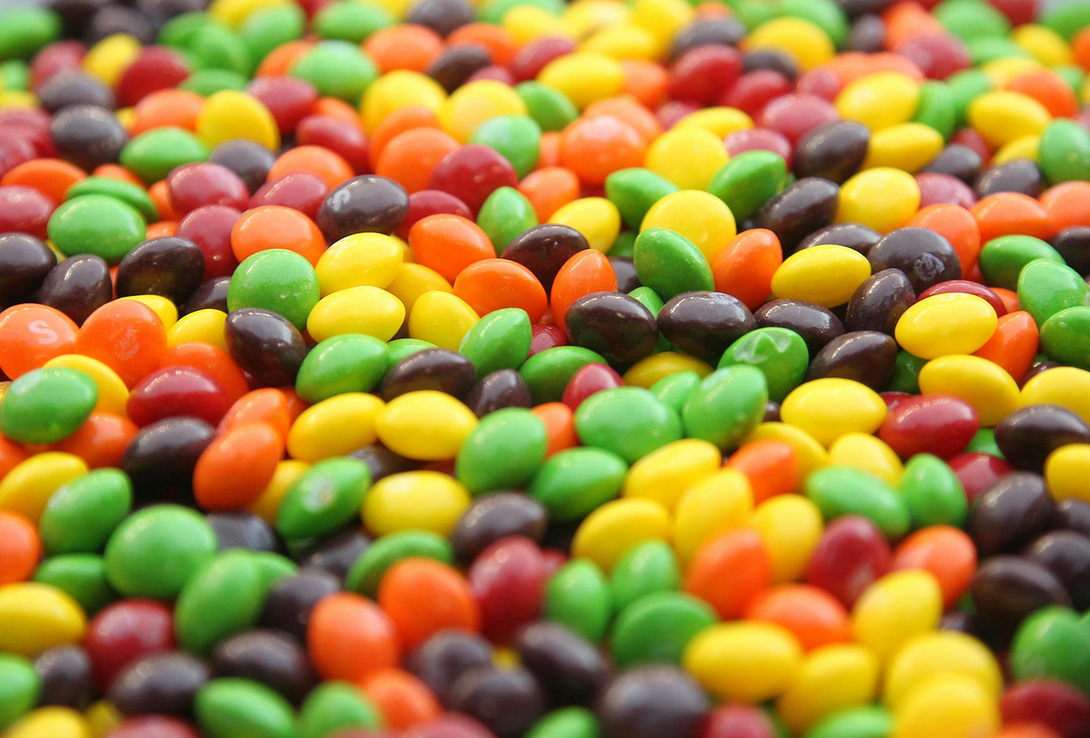 A closeup of a bowl of Skittles which are kept on the sidelines for running back Marshawn Lynch #24 of the Seattle Seahawks during the game against the San Francisco 49ers at CenturyLink Field on Dec. 24, 2011, in Seattle, Washington. (Otto Greule Jr/Getty Images/TNS) ORG XMIT: 53494527W