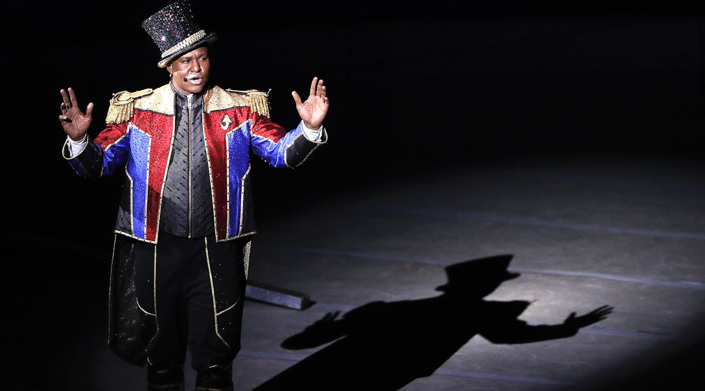 Ringling Bros. ringmaster Johnathan Lee Iverson opens the final show of the Ringling Bros. and Barnum & Bailey Circus, Sunday, May 21, 2017, in Uniondale, N.Y. (AP Photo/Julie Jacobson) ORG XMIT: MIN2017052313234905