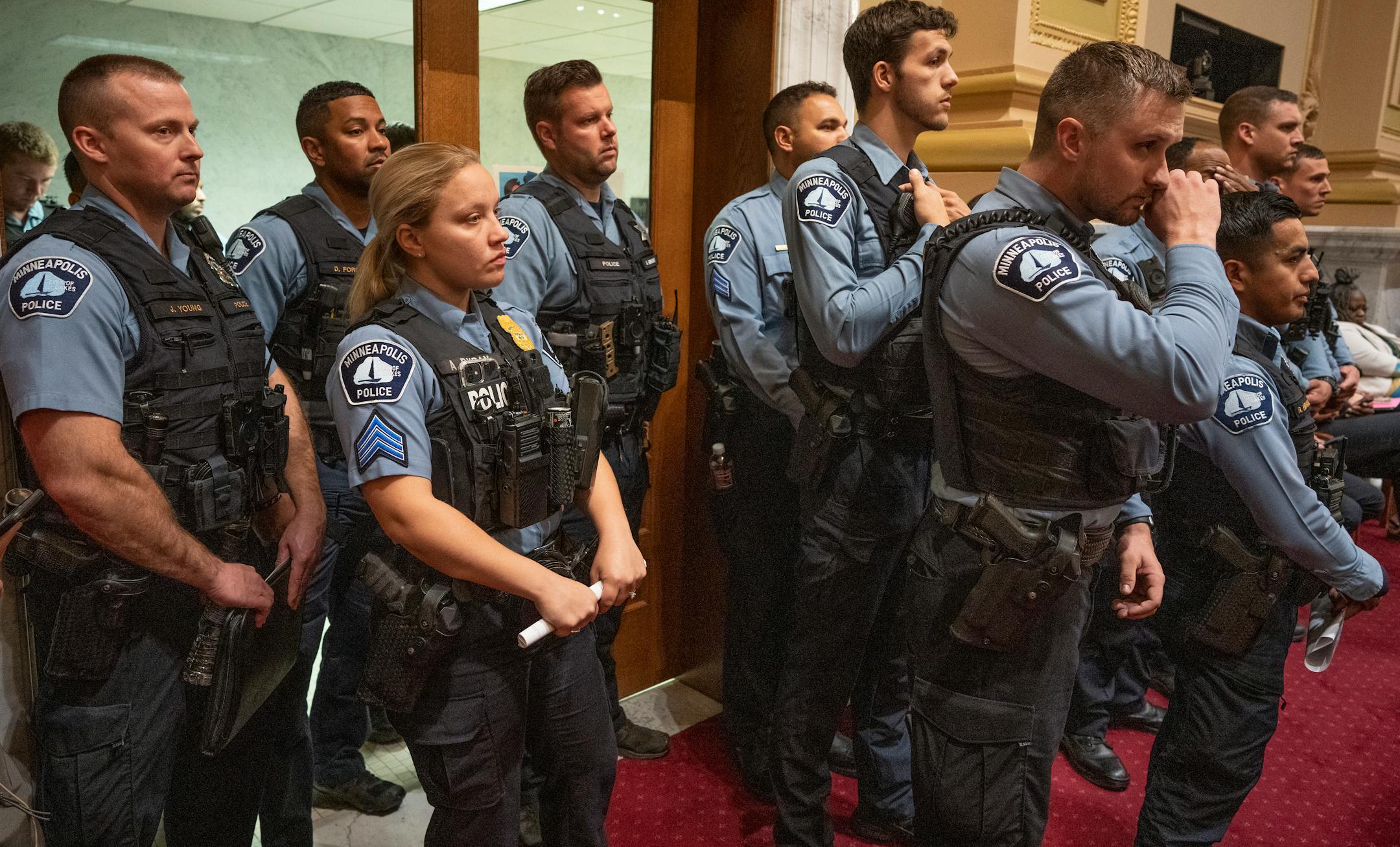 Minneapolis Police officers showed their support for Brian O'Hara who was voted in as the new Minneapolis police chief.