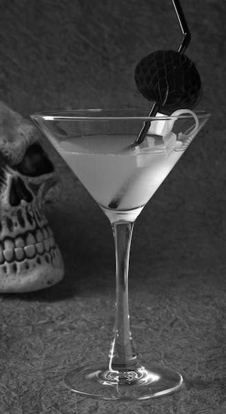 Tom Sweeney &#x2022; tsweeney@startribune.com Mpls, MN 10/19/2009 ] halloween drink, - the " Corpse " - recipe from lee Dean