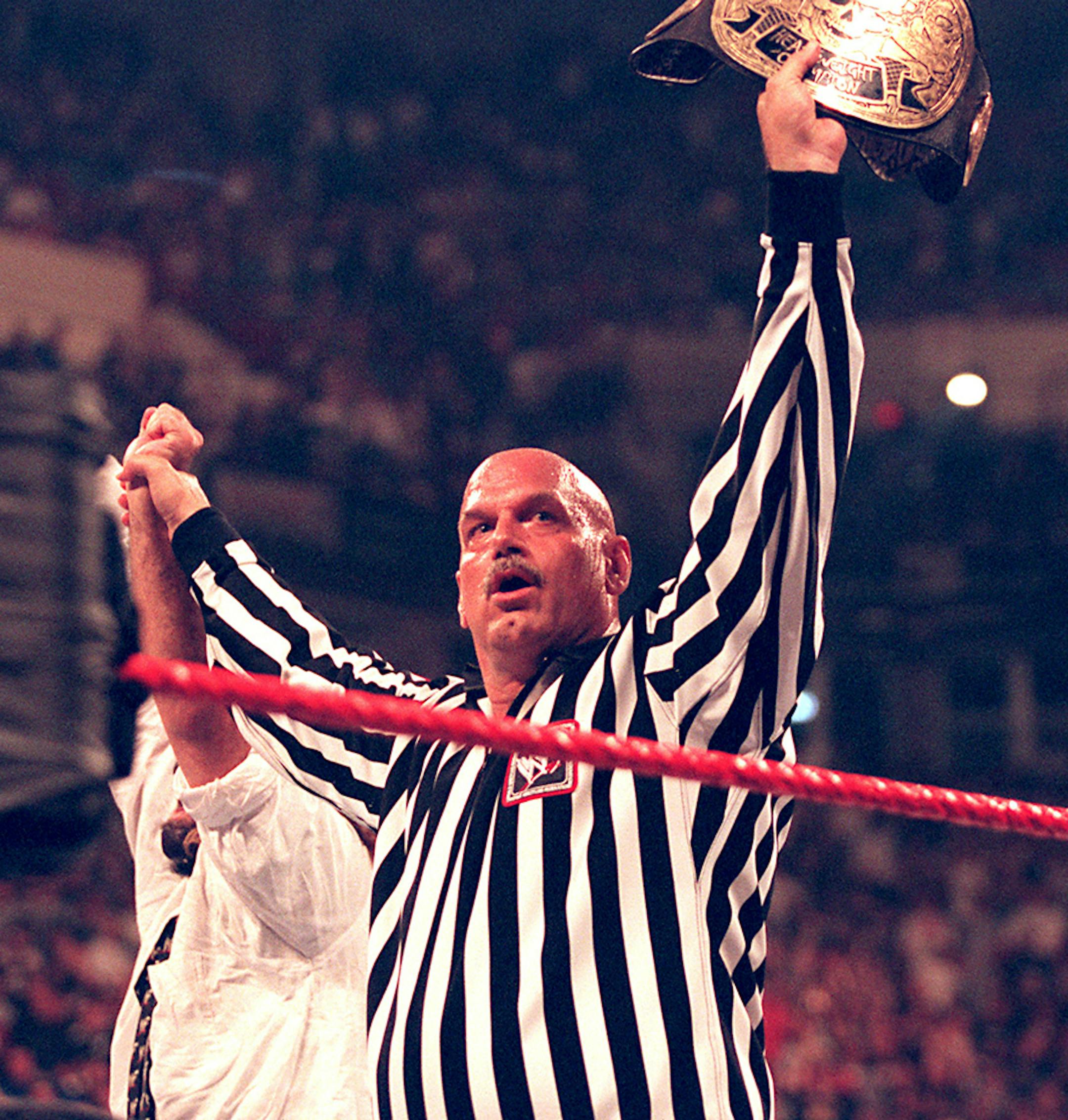 SummerSlam with the Gov. August 22, 1999. The WWF Federation championship goes to... Mankind. Guest referee and Minnesota Governor Jesse Ventura calls the match Sunday at the Target Center.