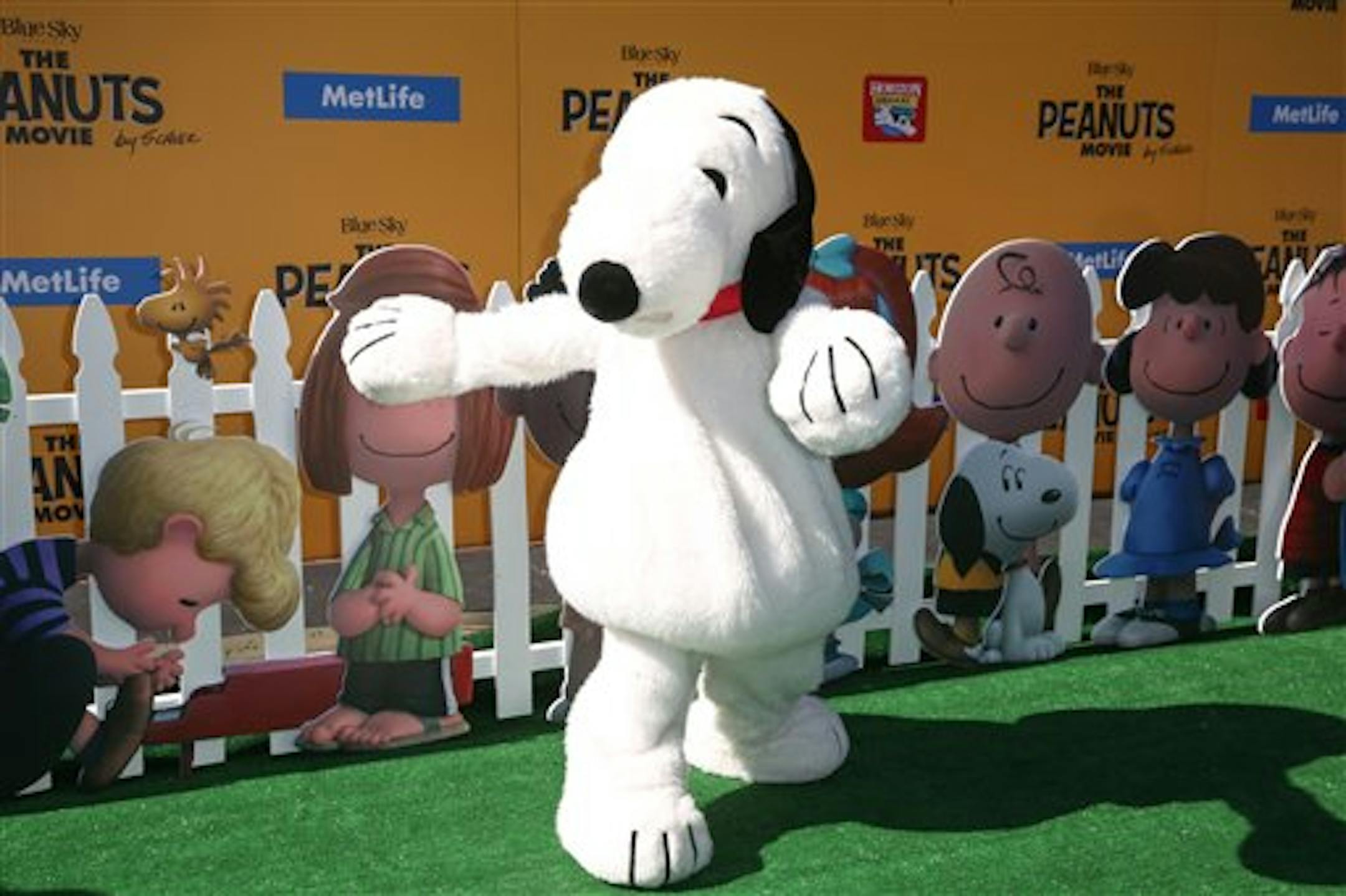 Snoopy arrives at the LA Premiere of "The Peanuts Movie" at Regency Village and Bruin Theaters on Sunday, Nov. 1, 2015, in Los Angeles. (Photo by Rich Fury/Invision/AP)
