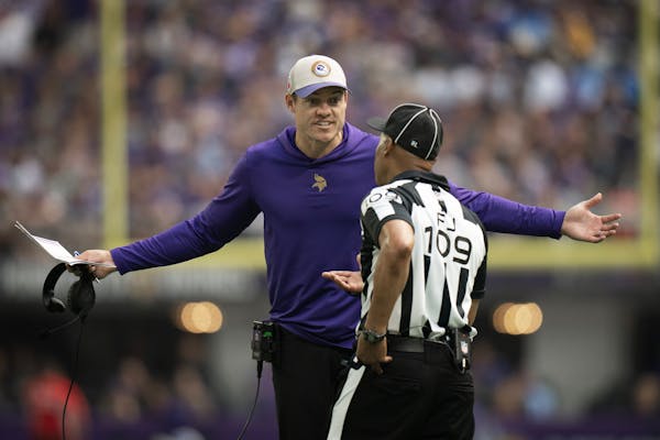Vikings head coach Kevin O'sConnell did not like the challenge call in the first half Sunday September 24,2023 in Minneapolis, Minn. ] JERRY HOLT • 