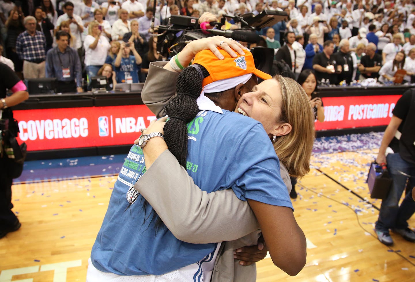 Minnesota Lynx head coach Cheryl Reeve celebrates winning the WNBA title with Minnesota Lynx center Sylvia Fowles (34). ] (KYNDELL HARKNESS/STAR TRIBUNE) kyndell.harkness@startribune.com Game 5 of the WNBA finals Lynx vs Indiana at the Target Center in Minneapolis, Min., Wednesday October 14, 2015.