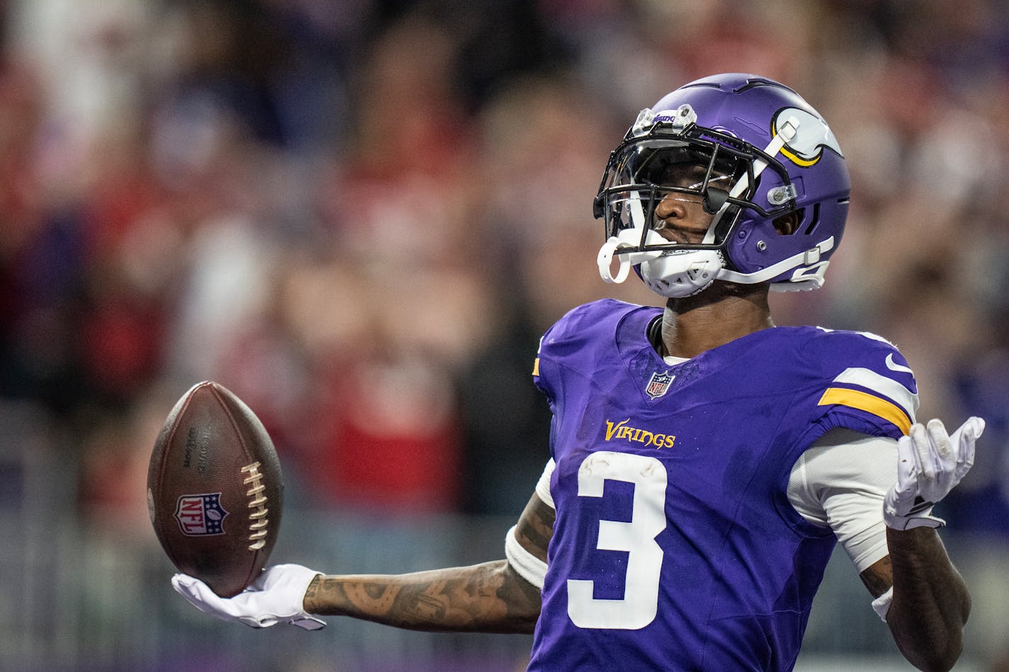 Minnesota Vikings wide receiver Jordan Addison (3) broke the tackle of San Francisco 49ers cornerback Charvarius Ward (7) for a 60 yard touchdown late in the second quarter Monday October 23,2023 in Minneapolis Minn. ] JERRY HOLT • jerry.holt@startribune.com