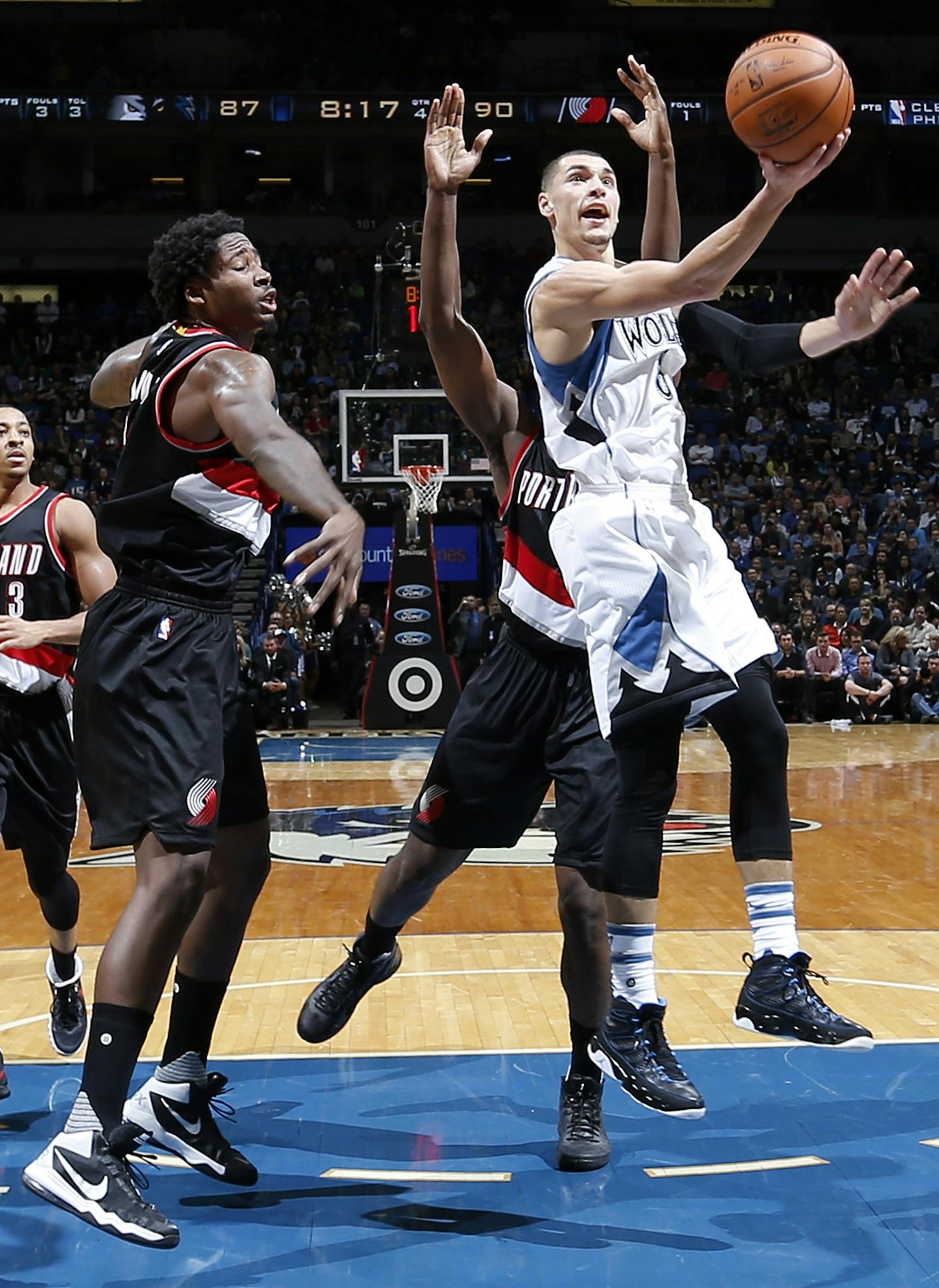 Minnesota Timberwolves Zach LaVine (8). ] CARLOS GONZALEZ &#xef; cgonzalez@startribune.com - November 2, 2015, Minneapolis, MN, Target Center, NBA, Minnesota Timberwolves vs. Portland Trailblazers