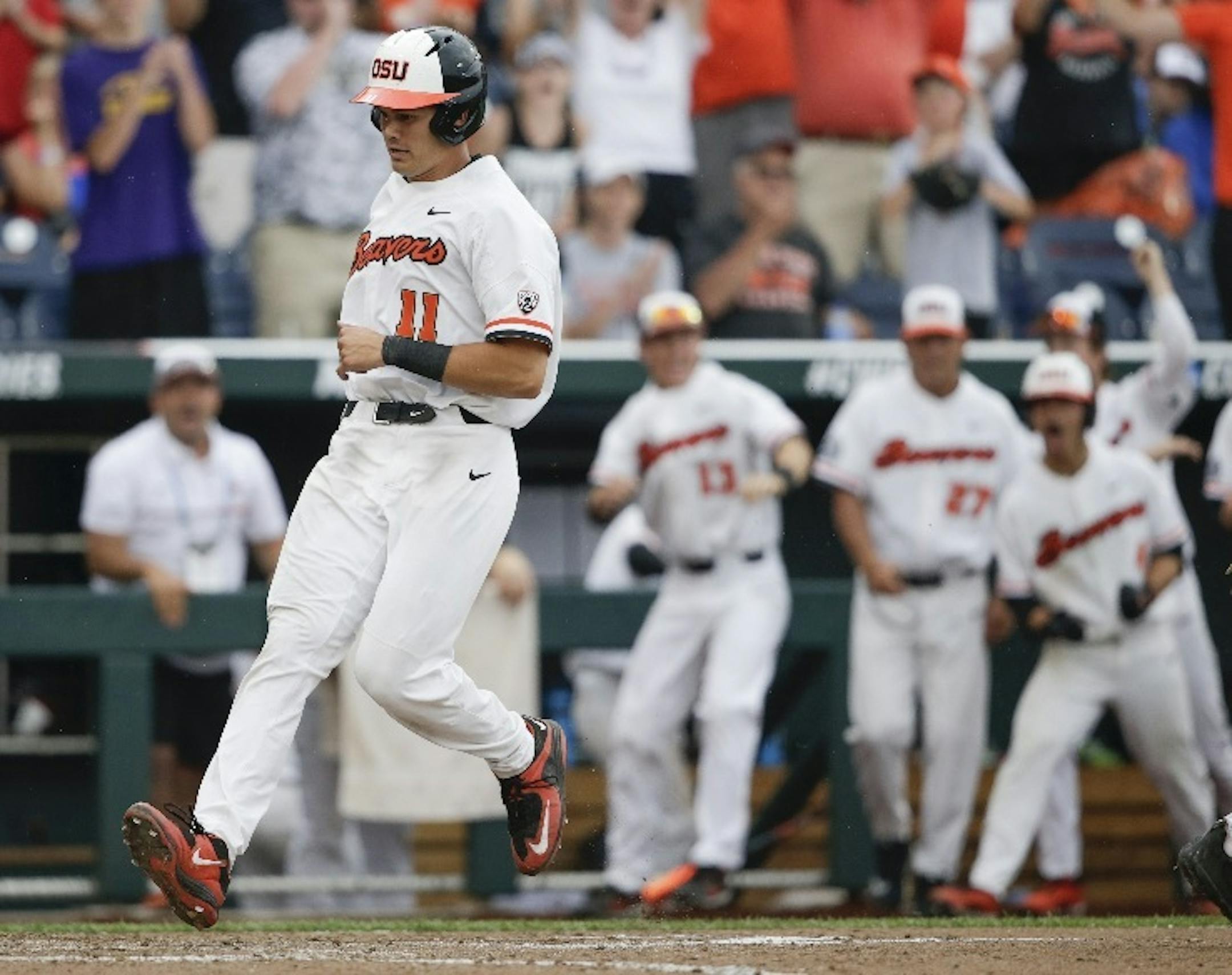 The Twins, with the 20th overall pick of the 2018 draft, selected Oregon State outfielder Trevor Larnach (11).
