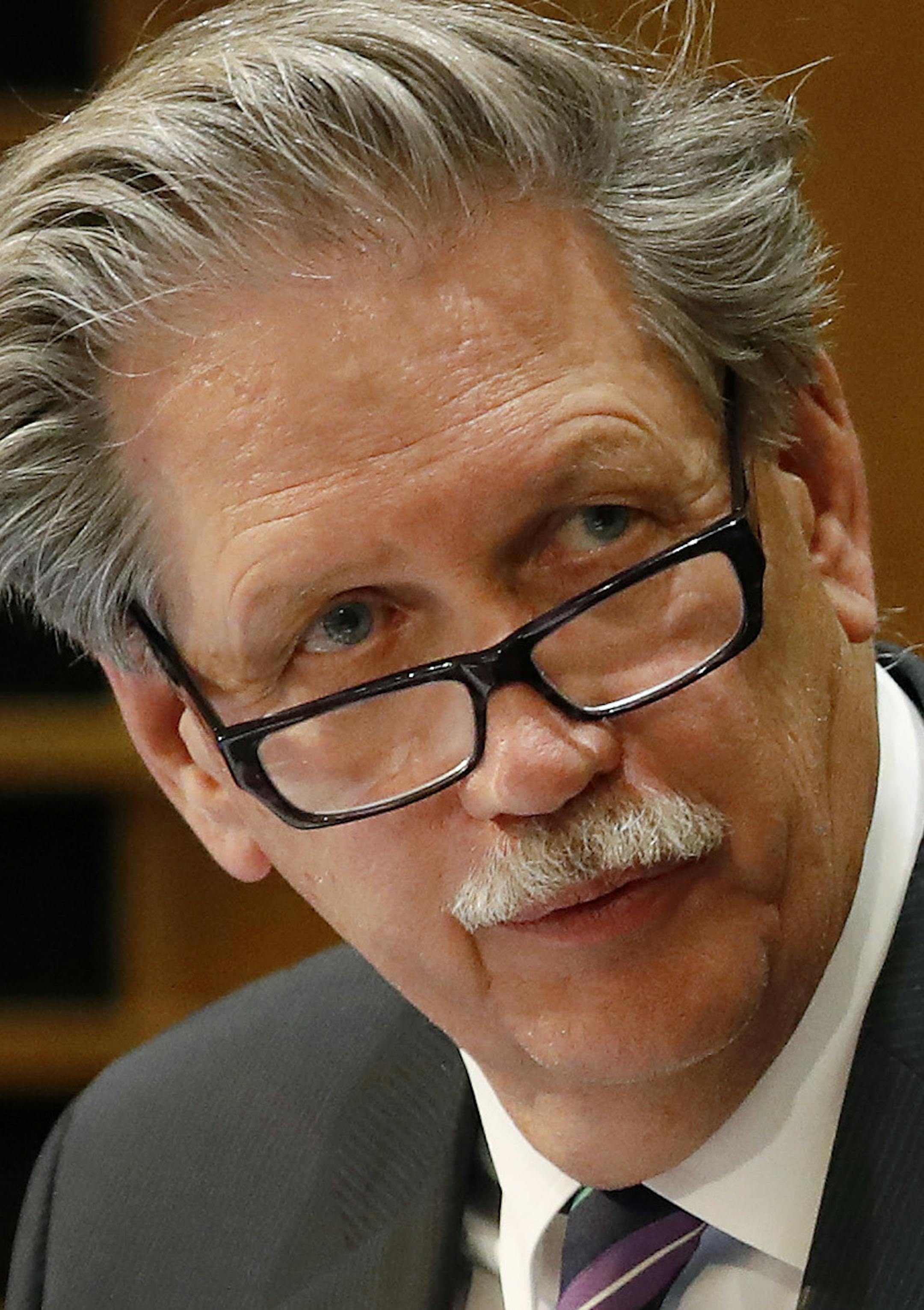 Edina mayor Jim Hovland listed to discussion about the amending of Tobacco sales in Edina from a minimum age of 18 to 21. ] CARLOS GONZALEZ ï cgonzalez@startribune.com - May 2, 2017, Edina, MN, Edina is expected to vote to raise the age of tobacco sales in the city from 18 to 21 at tonight's City Council meeting.