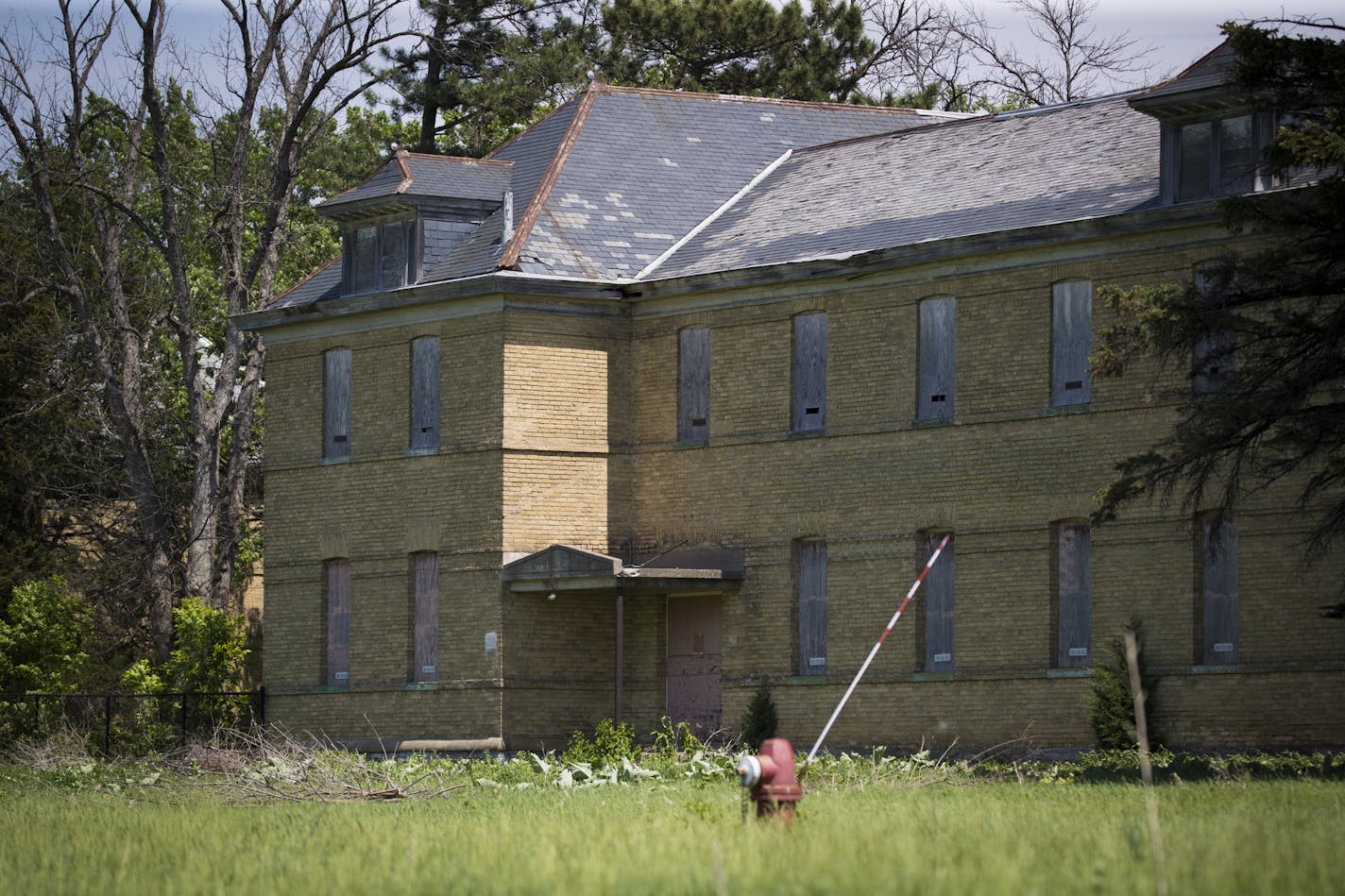 The Fort Snelling barracks photographed on May 24,, 2018, in St. Paul, Minn. An item tucked into the Legislature's bonding bill would hasten the conversion of the Fort Snelling barracks into affordable housing units, at a high price tag.