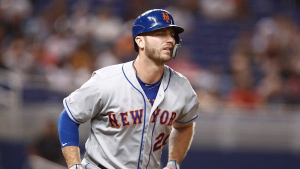 New York Mets first baseman Pete Alonso (20) runs to first base during the third inning of a baseball game against the Miami Marlins Friday, July 12, 