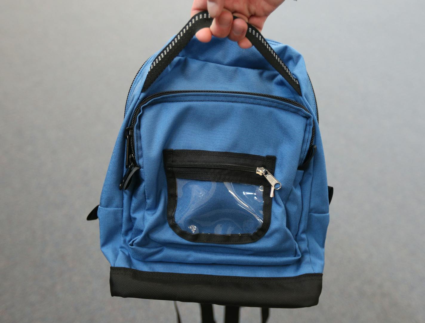 A backpack designed for children on the autism spectrum by University of Minnesota students features heavy weight zippers, and a slot for a child identification card March 3, 2016 in Woodbury, MN. ] Jerry Holt/Jerry.Holt@Startribune.com