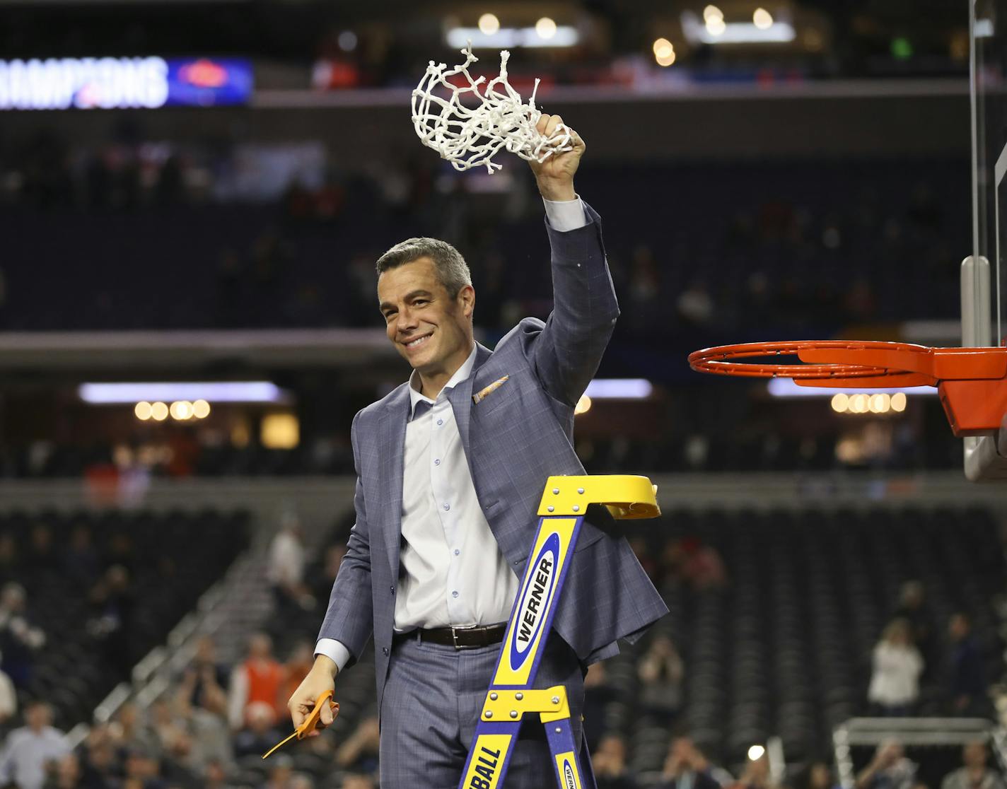 Virginia head coach Tony Bennett held the net aloft after the Cavaliers' championship win. ] JERRY HOLT &#x2022; jerry.holt@startribune.com Virginia defeated Texas Tech 85-77 in overtime to with the NCAA Division I Men's Basketball Championship Final Four on Monday, April 8, 2019 at U.S. Bank Stadium in Minneapolis.