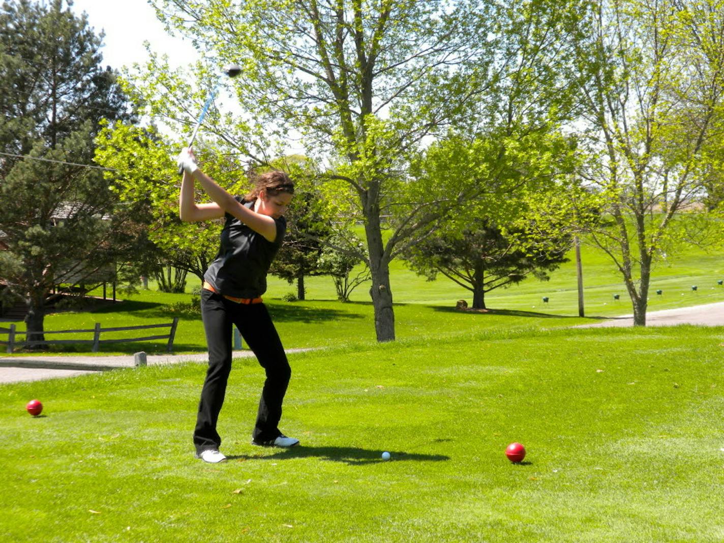 Abbie Mozzetti has moved up each year at the state tournament, finishing 41st as a freshman, 23rd as a sophomore and 14th as a junior last spring. She believes that trend will continue June 12-13 at Bunker Hills.