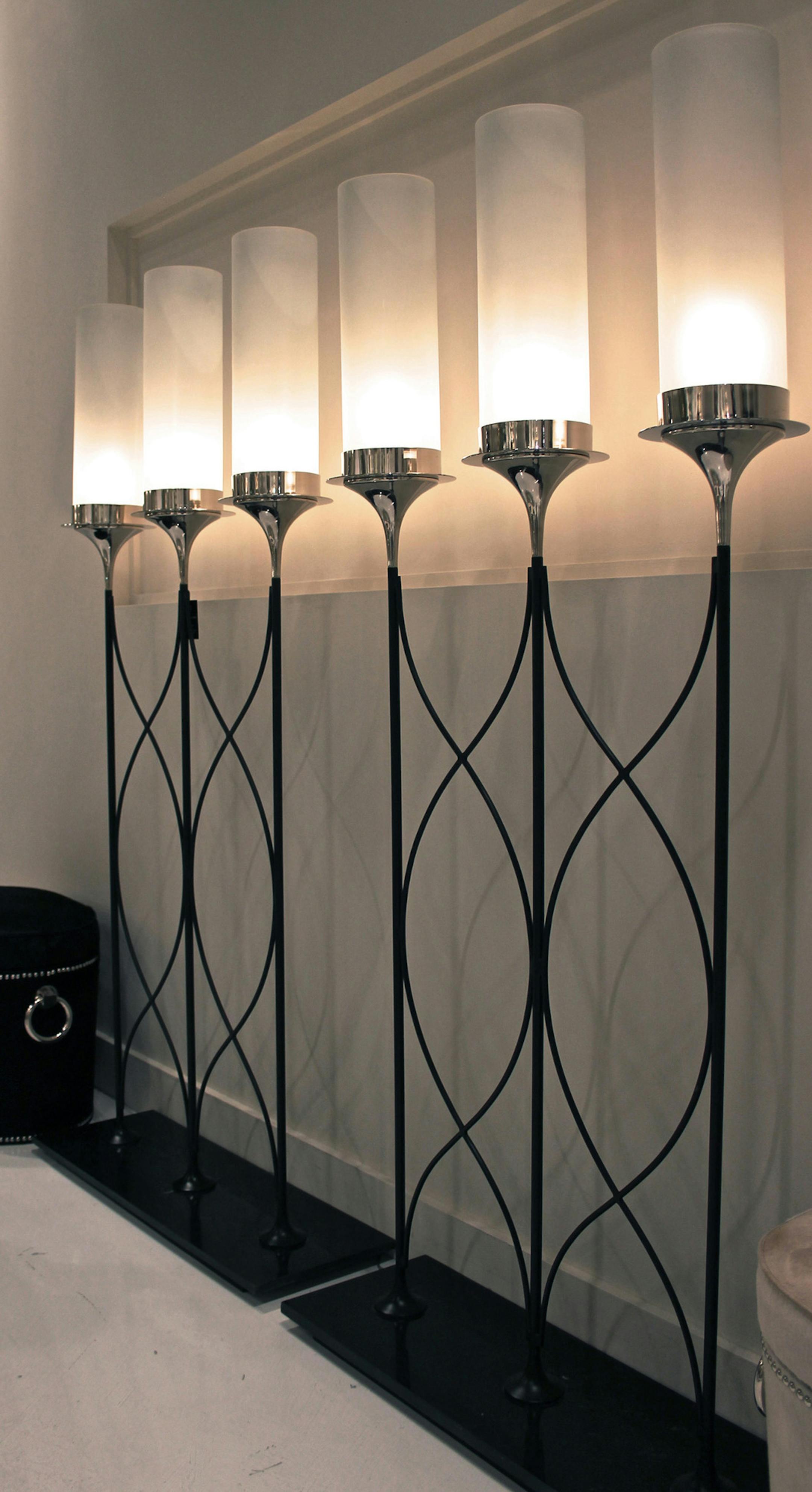 The lighted Top Hat room divider by Global Views. (Patricia Sheridan/Pittsburgh Post-Gazette/TNS)