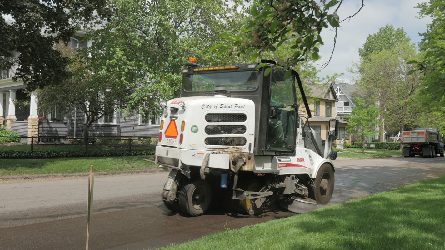 St. Paul will clean city streets and alleys starting Oct. 26.