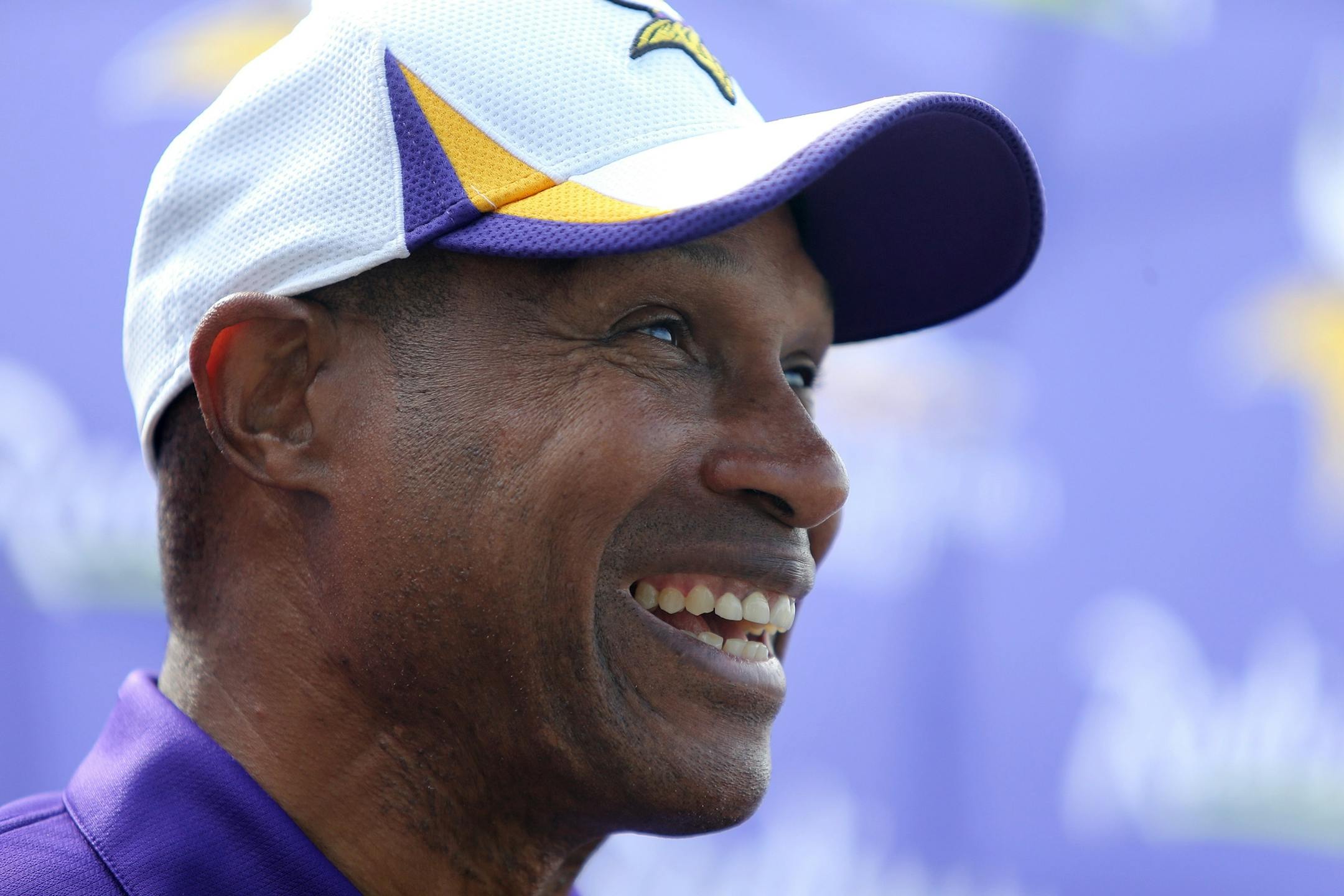 Minnesota Vikings head coach Leslie Frazie