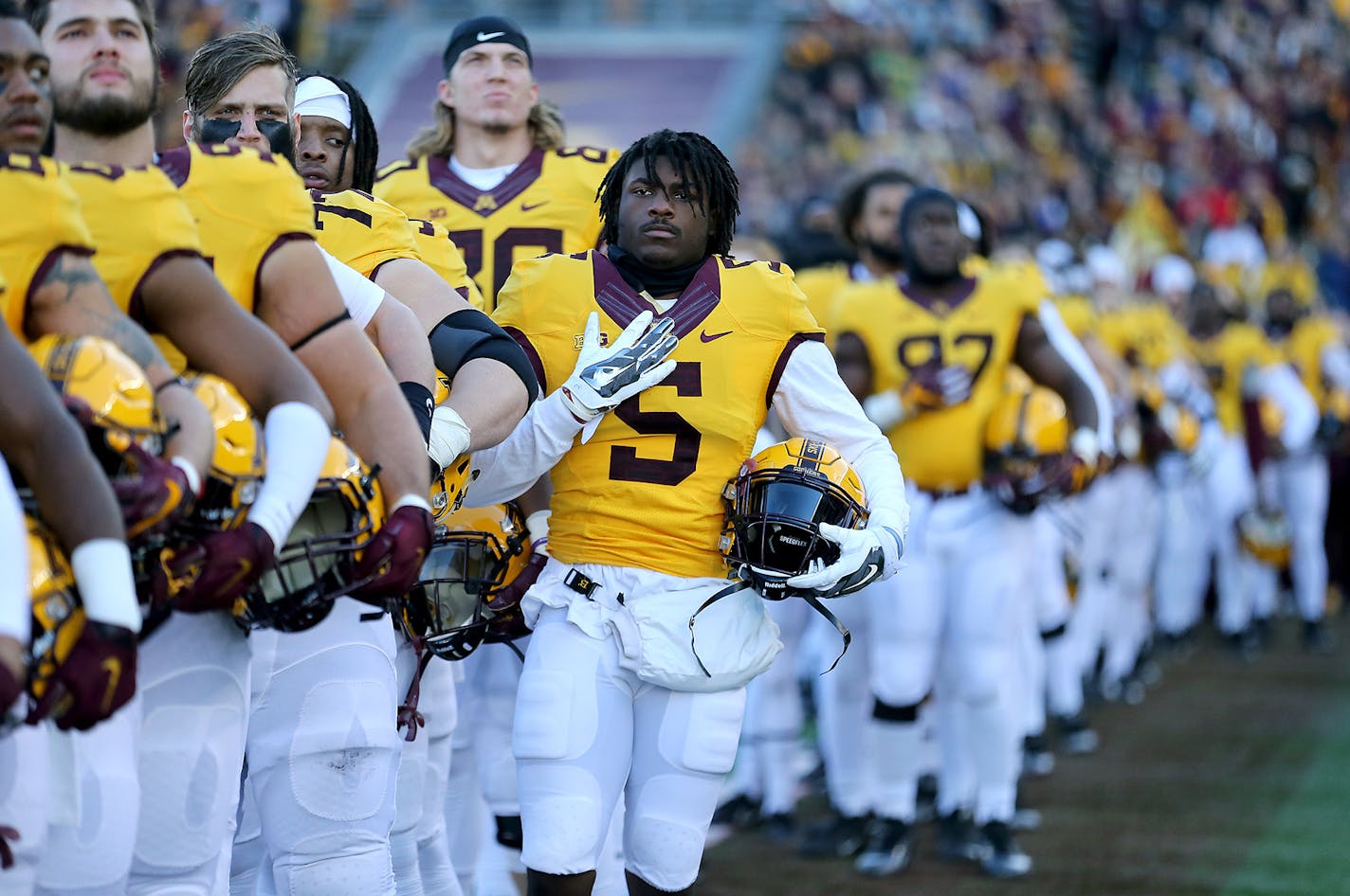 Minnesota's defensive back Jalen Myrick joined the rest of the football team on the field for the National Anthem before Minnesota took on Northwestern at TCF Bank Stadium, Saturday, November 19, 2016 in Minneapolis, MN. ] (ELIZABETH FLORES/STAR TRIBUNE) ELIZABETH FLORES &#x2022; eflores@startribune.com