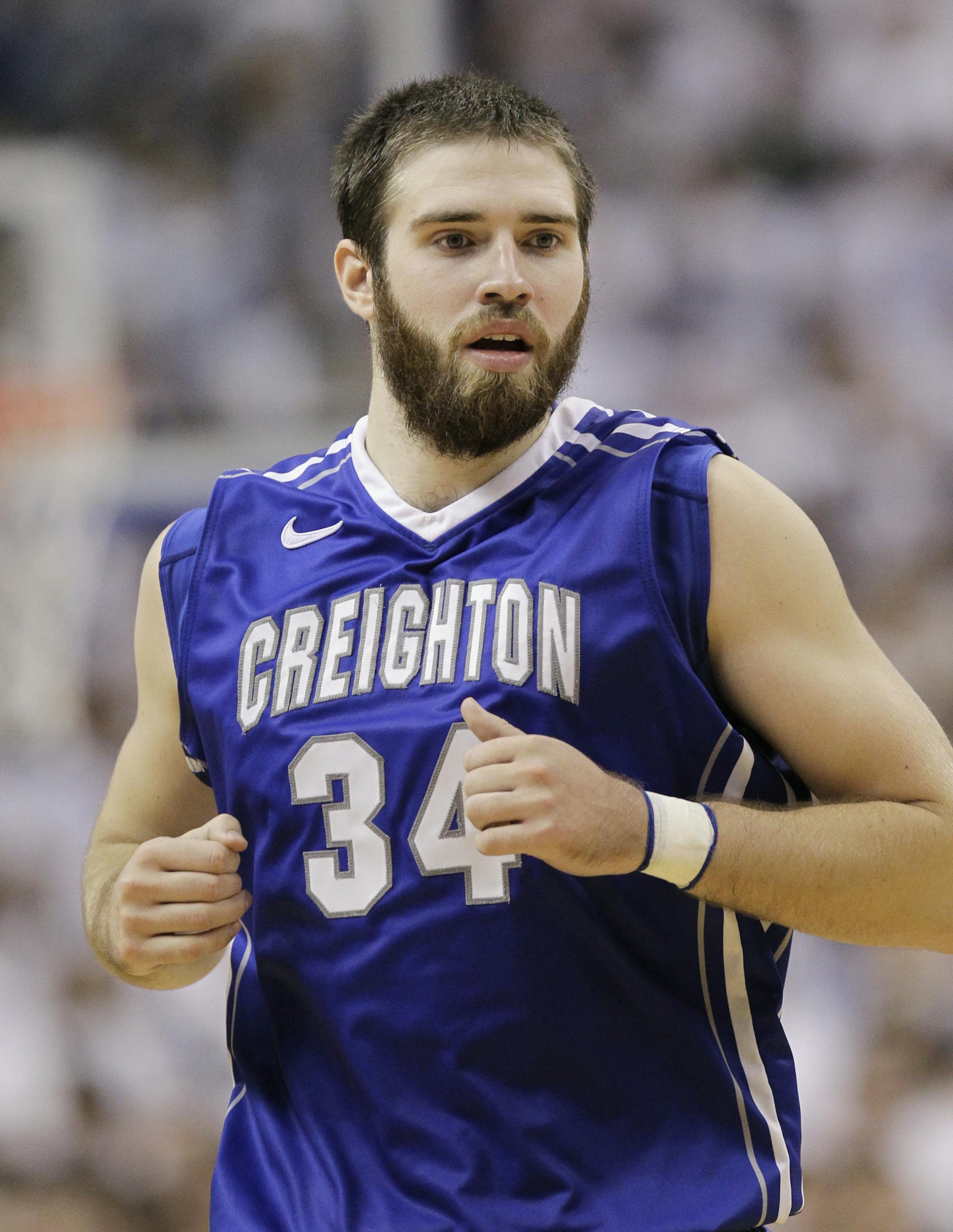 Creighton's Ethan Wragge (34) in action with Villanova during an NCAA college basketball game, Monday, Jan. 20, 2014, in Philadelphia. (AP Photo/Laurence Kesterson) ORG XMIT: NYOTK