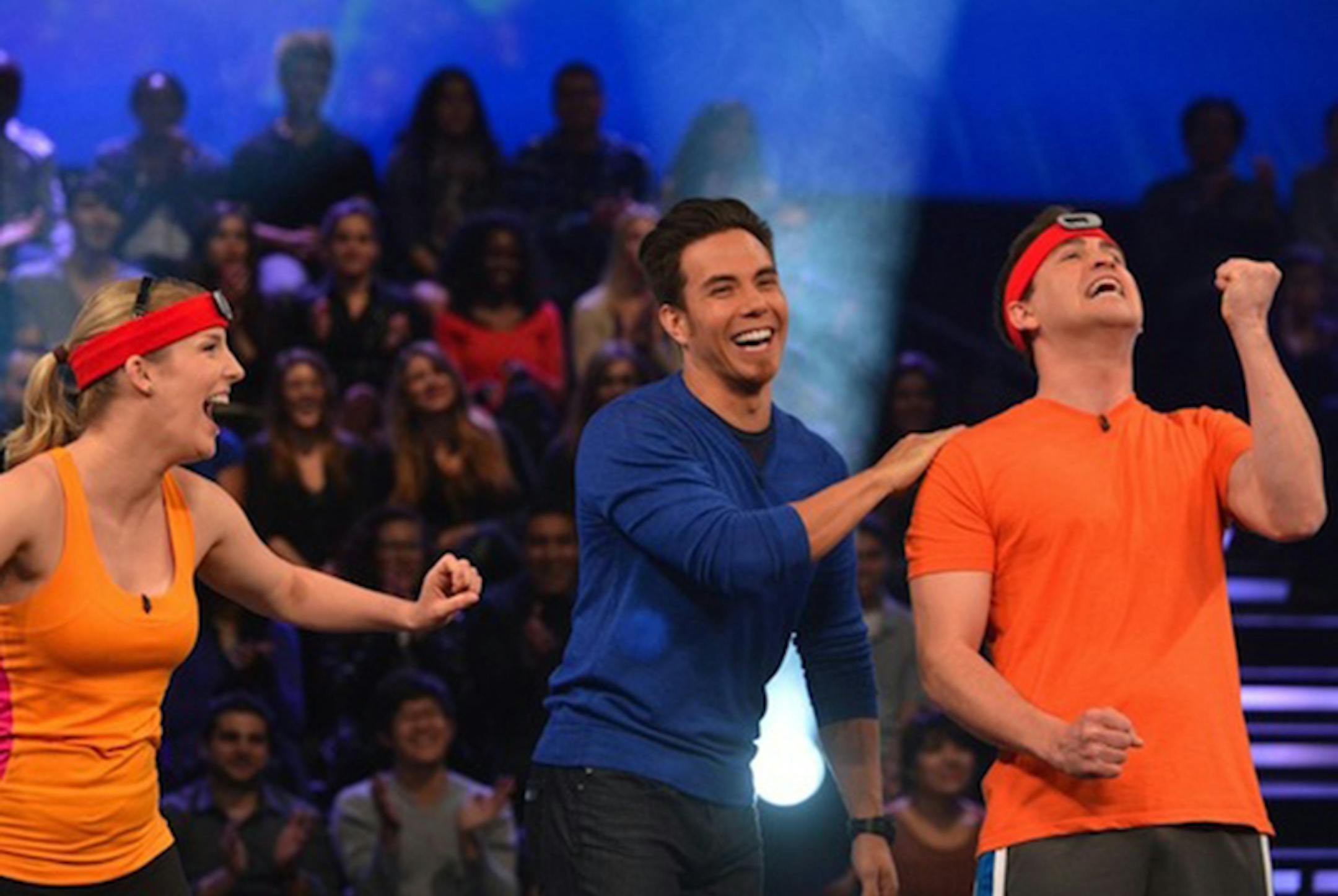 Apolo Anton Ohno on "Minute to Win It"