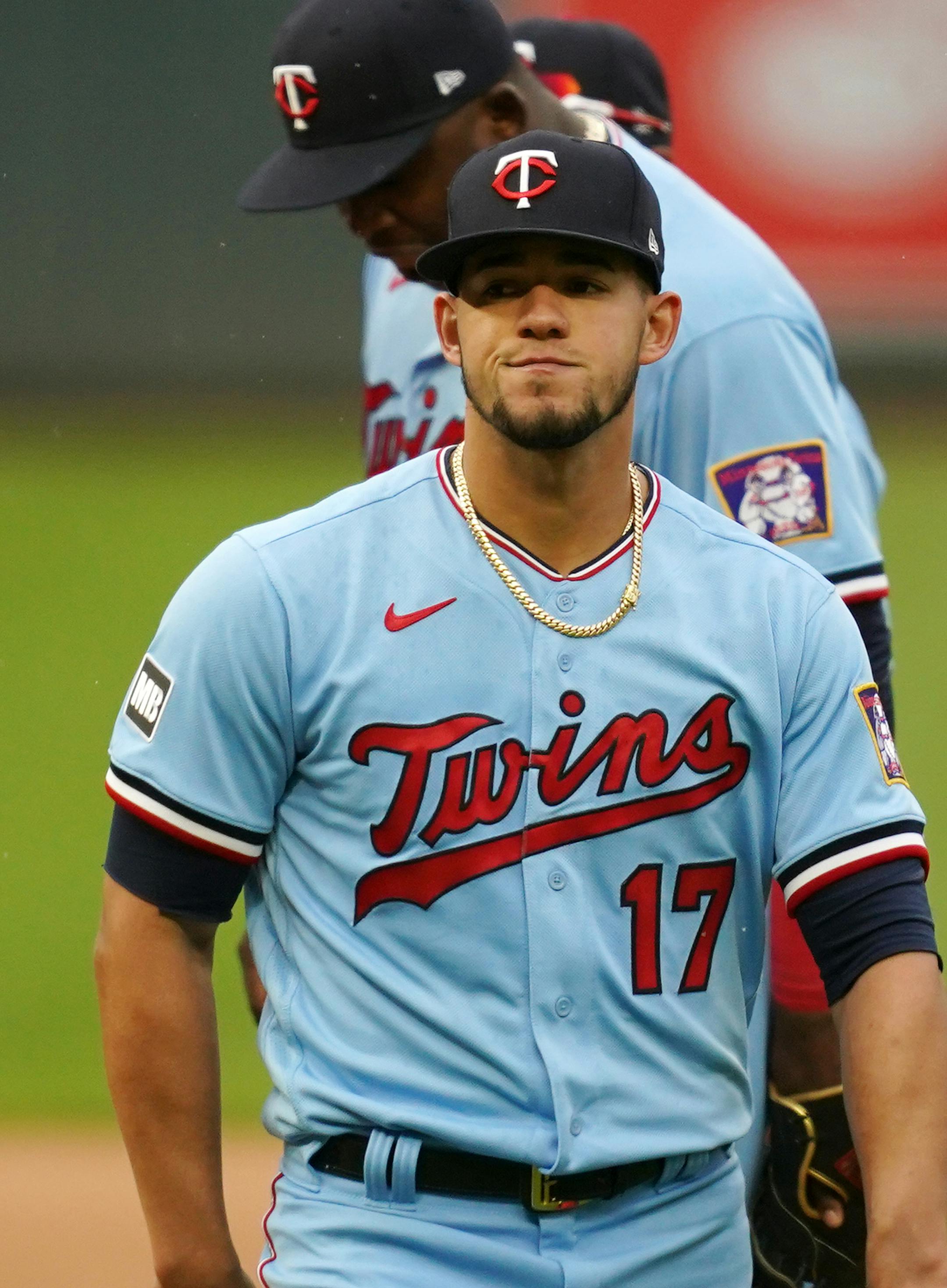 Minnesota Twins manager Rocco Baldelli (5) pulled starting pitcher Jose Berrios (17) in the fifth inning of the second game.