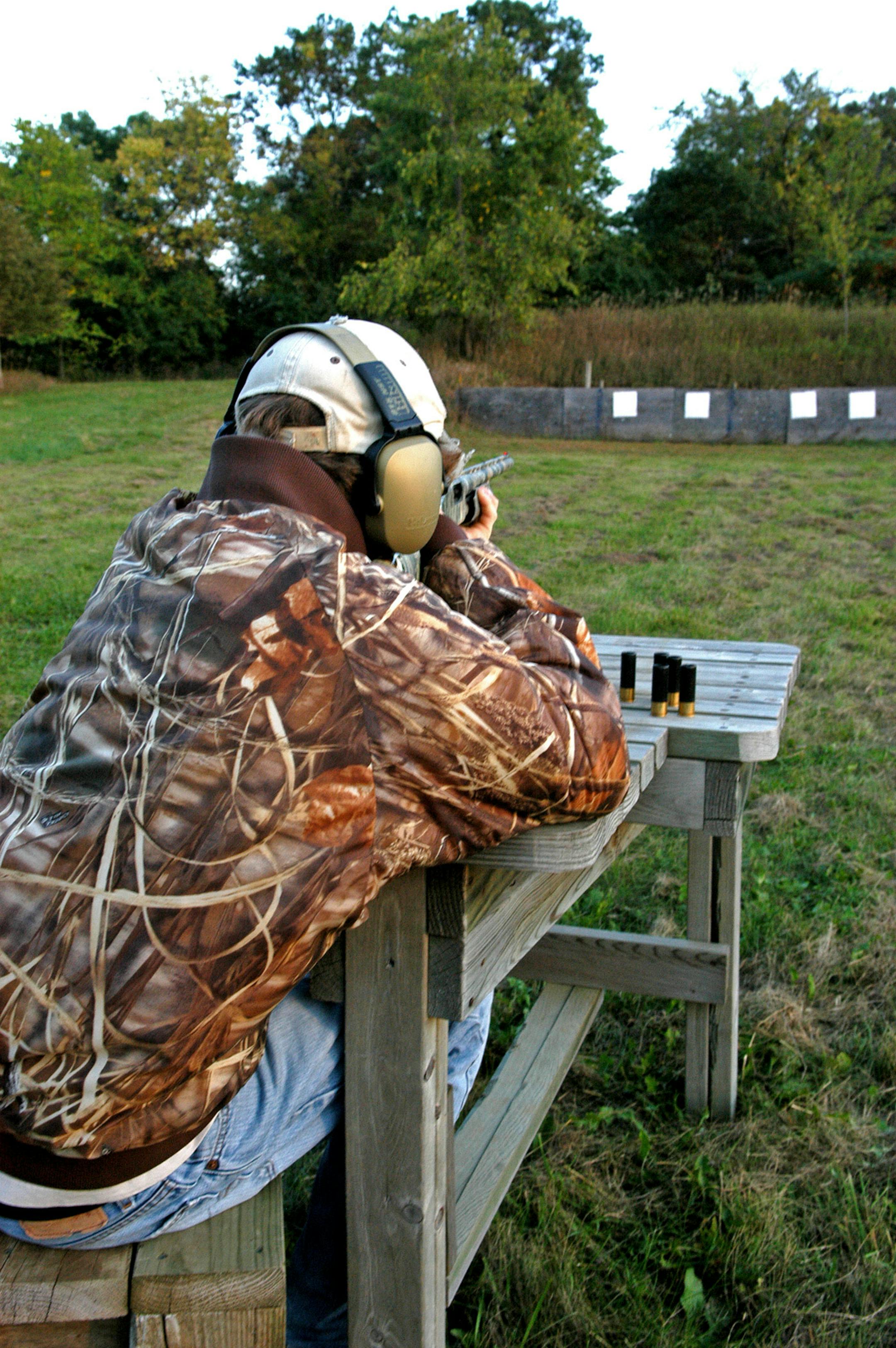 DENNIS ANDERSON ��danderson@startribune.com ... 9/2008 ... Every wingshooter should pattern their shotguns before the fall seasons, matching loads with shotguns and chokes for different types of hunting � such as pass shooting by duck hunters, or shooting over decoys.