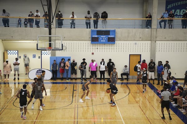 With NCAA recruiting restrictions lifting, summer hoops scene about to bloom