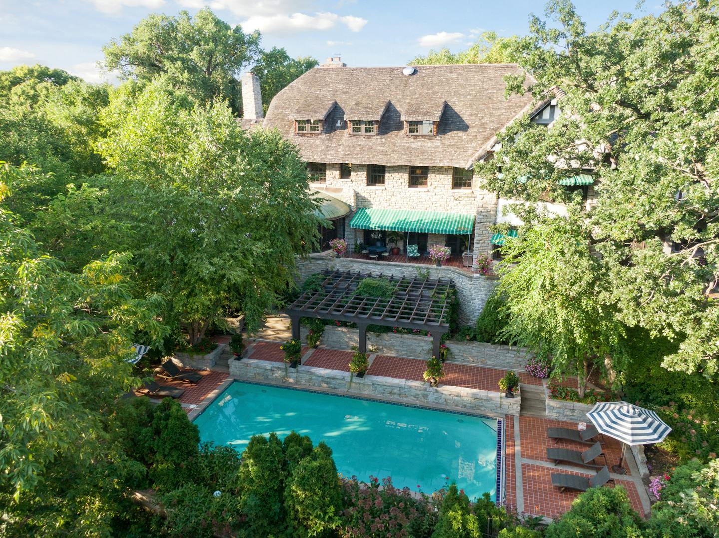 Spacecrafting
Aerial view of backyard pool, double house, St. Paul