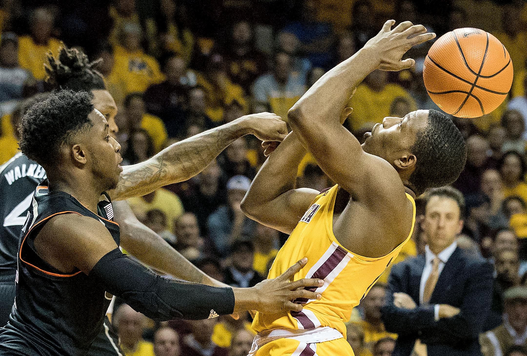 Isaiah Washington (11) lost control of the ball in the second half.