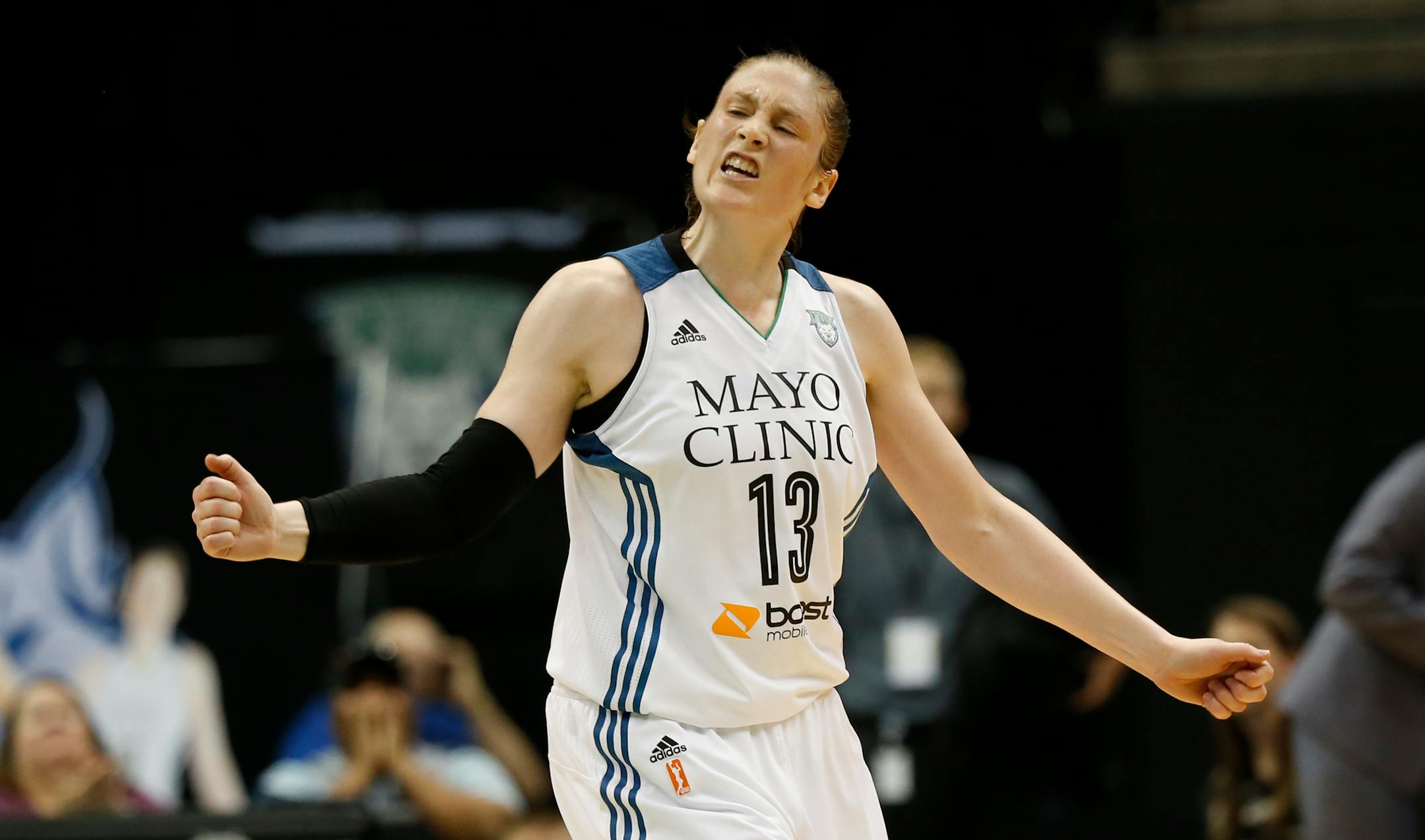 Lynx point guard Lindsay Whalen left Sunday's game against Phoenix in the second quarter with bursitis pain in her ankle and soreness in her Achilles.
