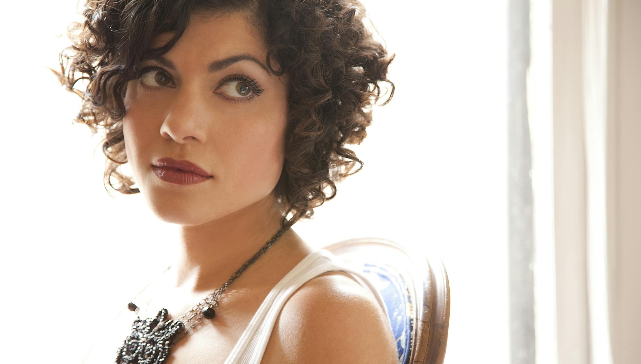 Carrie Rodriguez ORG XMIT: MIN2014021411244533