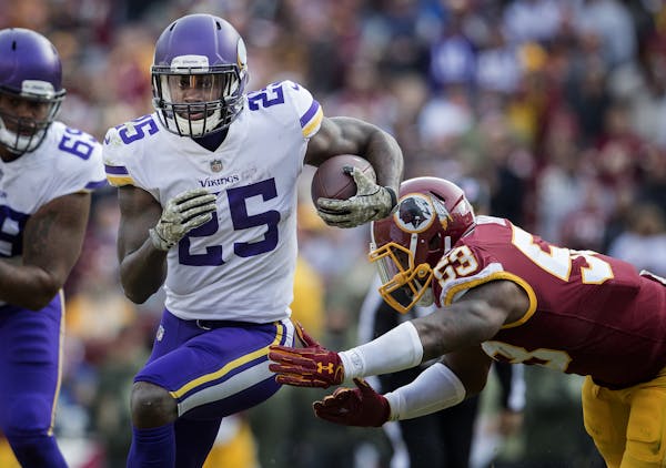Running back Latavius Murray and the Vikings offense opened Sunday's game against the Redskins by going touchdown, punt, touchdown, touchdown, touchdo