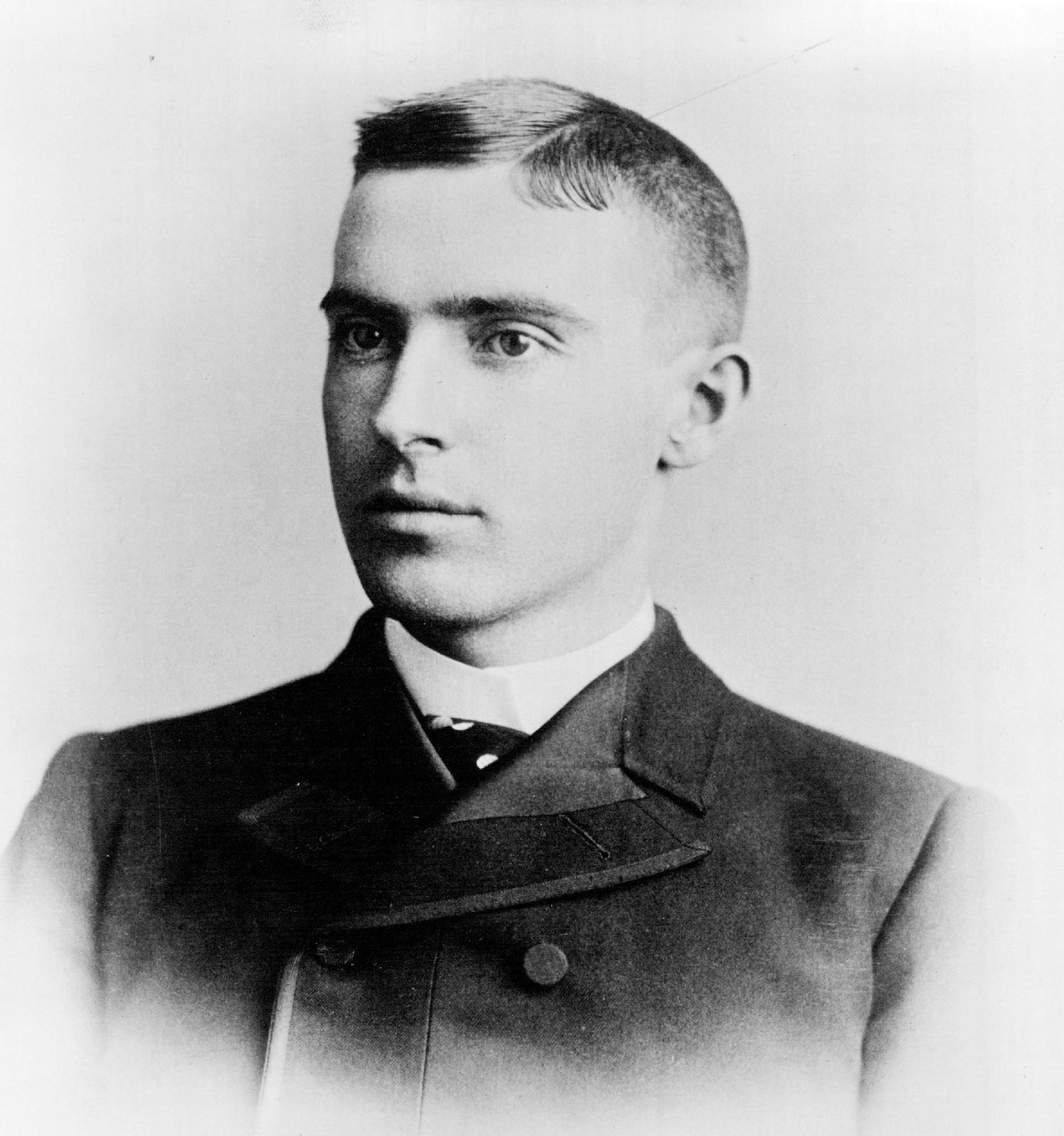 December 23, 1970 Richard Sears Q. I Was Told when Sears and Roe- buck started the mail order business Sears was smart but poor and Roebuck was a Negro with money. True’ A Not True. Richard W. Sears' father, James Warren Sears, a blacksmith and a Civil War veteran of English descent died and left a widow to raise two small daughters and Richard, then 6, in Spring Valley, Minn. Richard learned telegraphy and eventually became agent of the Minneapolis and St. Louis Railway station in North