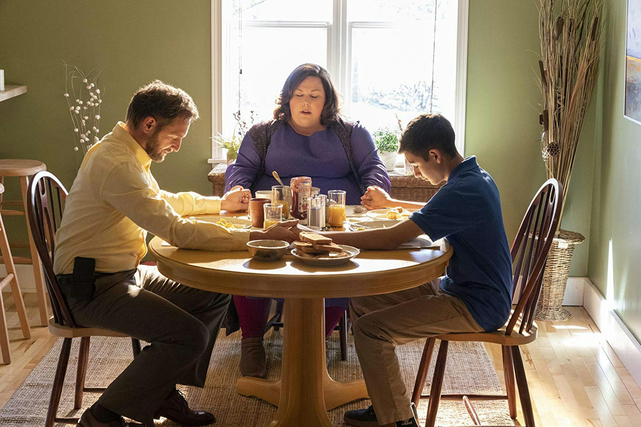Josh Lucas (left), Chrissy Metz, and Marcel Ruiz in "Breakthrough." (Allen Fraser/ Fox 2000 Pictures/TNS) ORG XMIT: 1302437